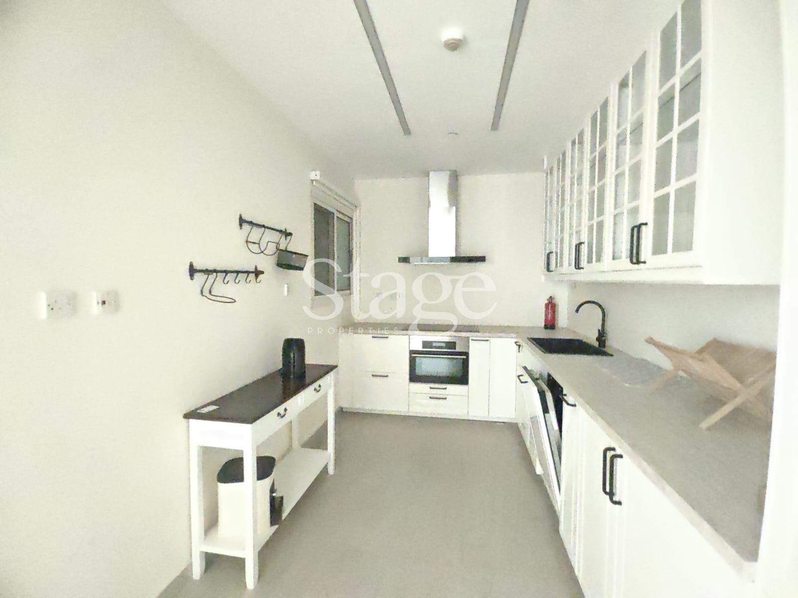 4 bedrooms apartment for Rent in Dubai Marina, Dubai AP9621L