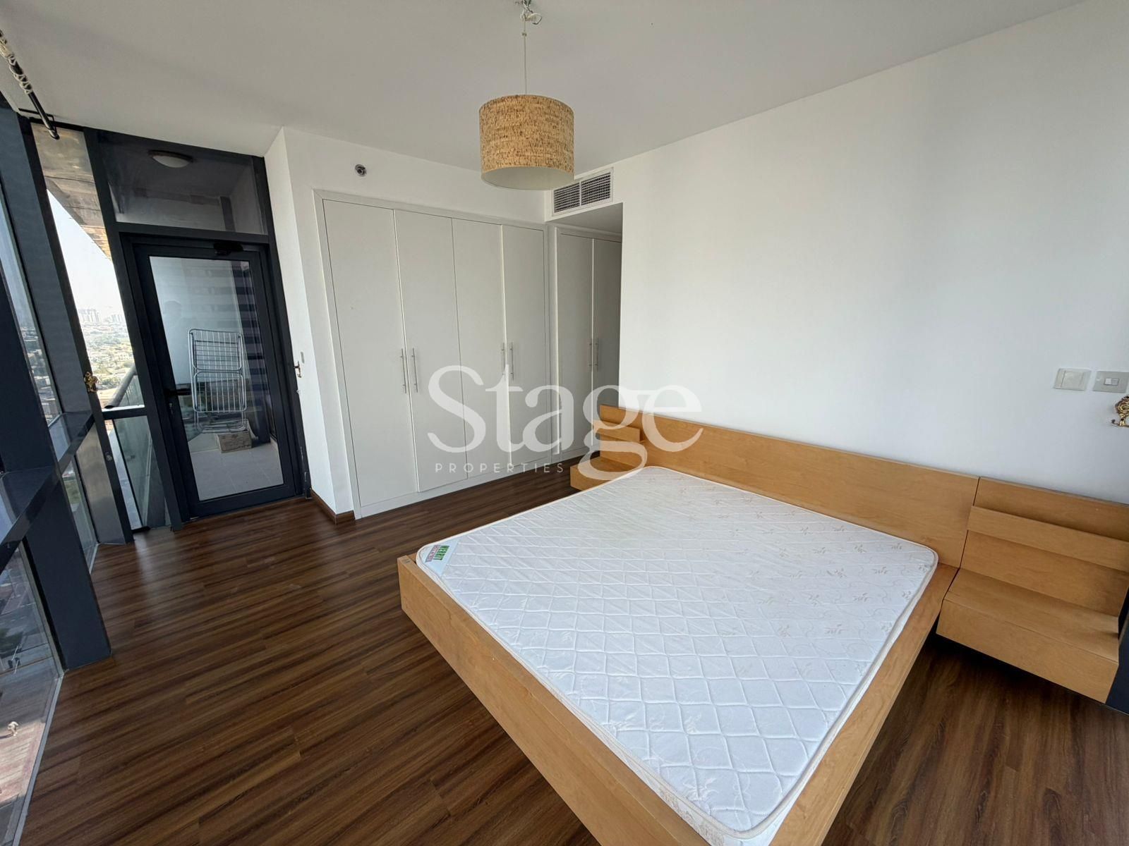 1 bedroom apartment for Rent in Jumeirah Lake Towers, Dubai AP9445L