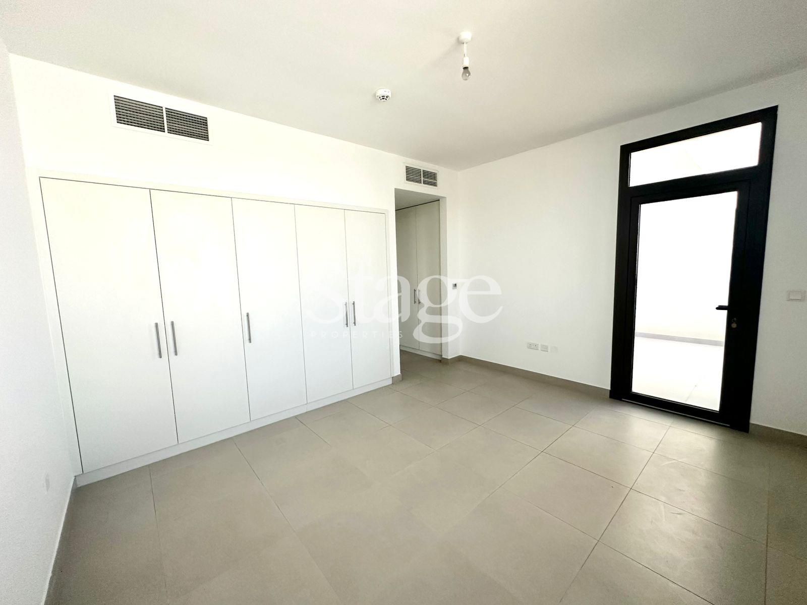 تاون هاوس من ٤ غرف نوم للبيع في Town Square، Dubai TH7939S