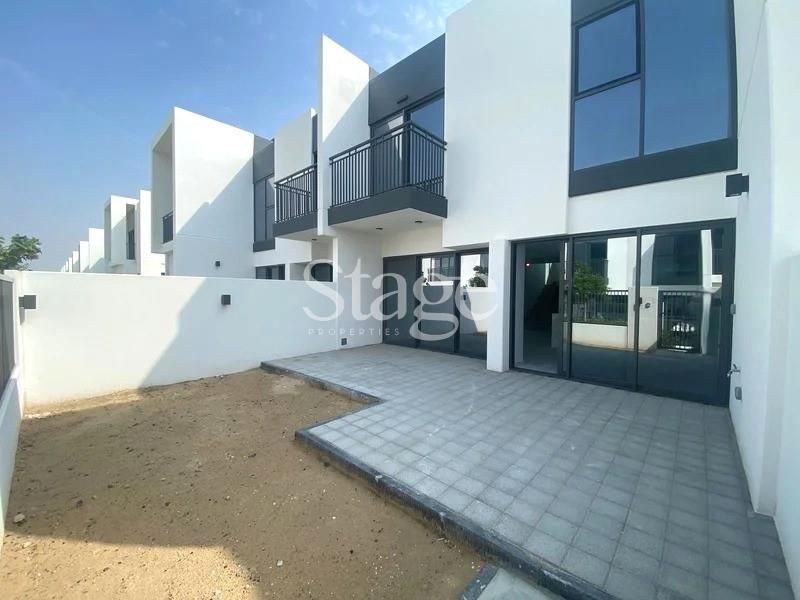 فيلا من ٣ غرف نوم للبيع في Dubai Land، Dubai VI8034S
