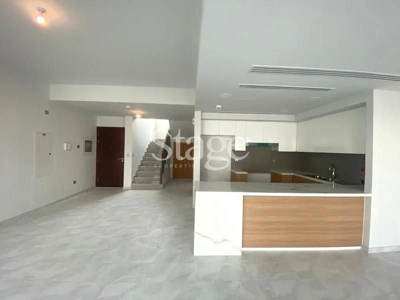 فيلا من ٣ غرف نوم للبيع في Dubai Land، Dubai VI8034S