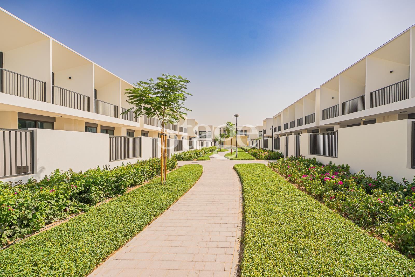 3 bedrooms Townhouse for Rent in Town Square, Dubai TH8502L