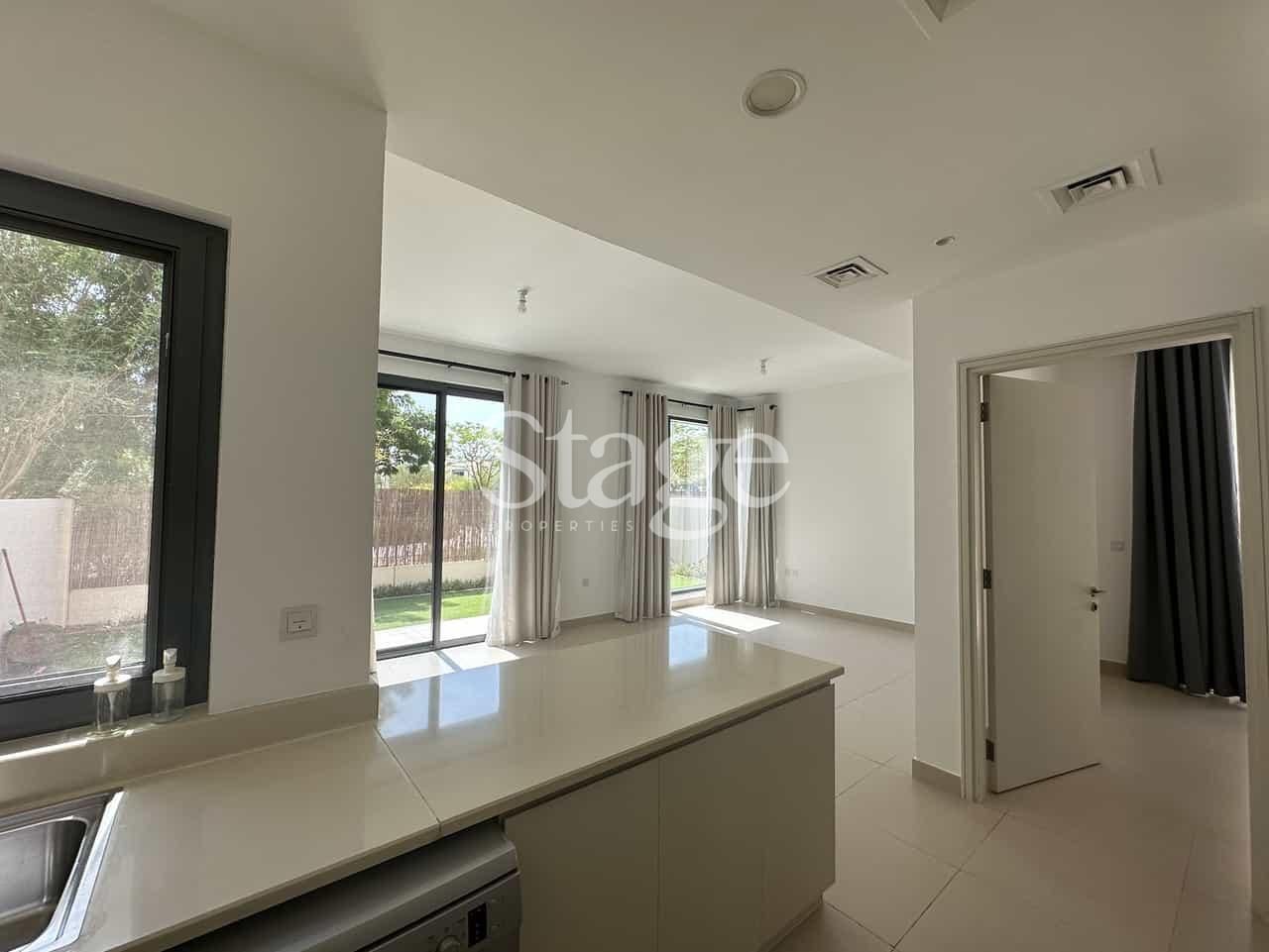 4 bedrooms Townhouse for Sale in Dubai Hills Estate, Dubai TH8542S