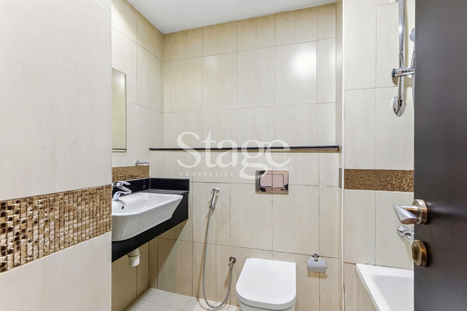 Studio for Rent in Jumeirah Village Circle, Dubai AP9675L