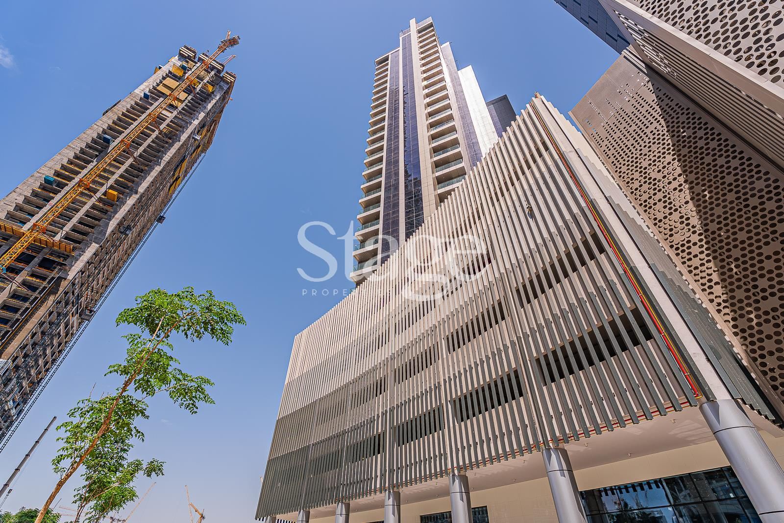 1 bedroom apartment for Sale in Business Bay, Dubai AP9379S