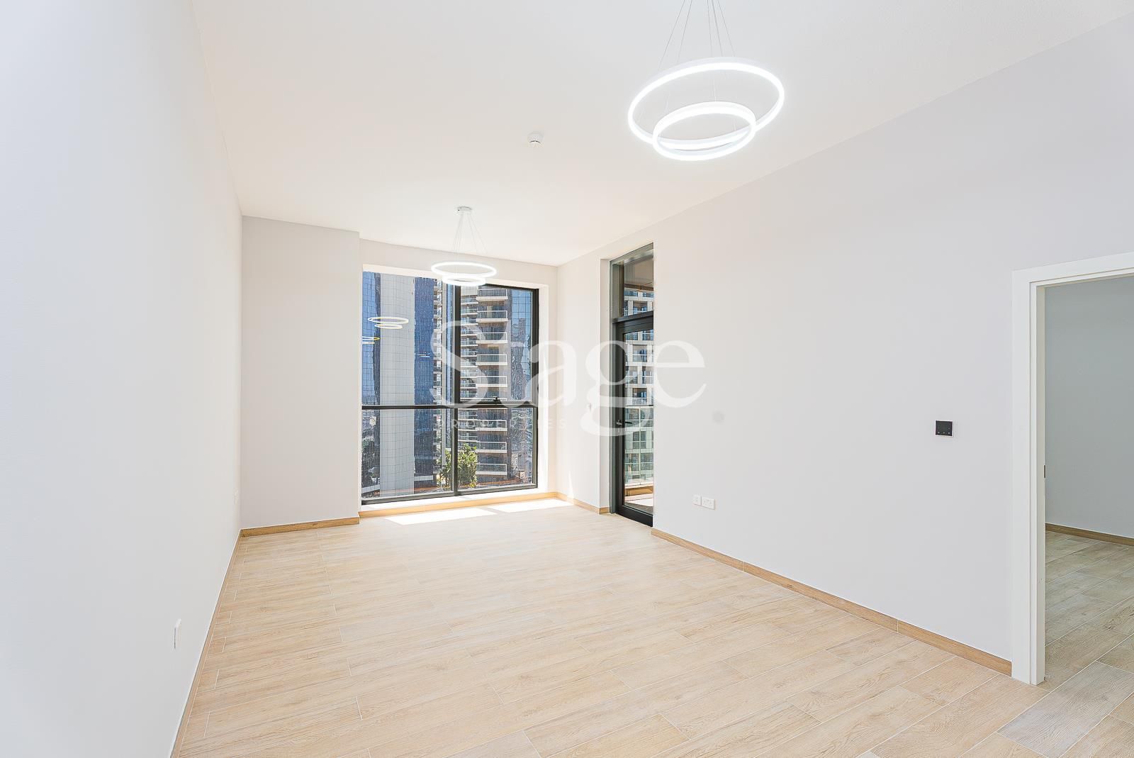 1 bedroom apartment for Sale in Business Bay, Dubai AP9379S