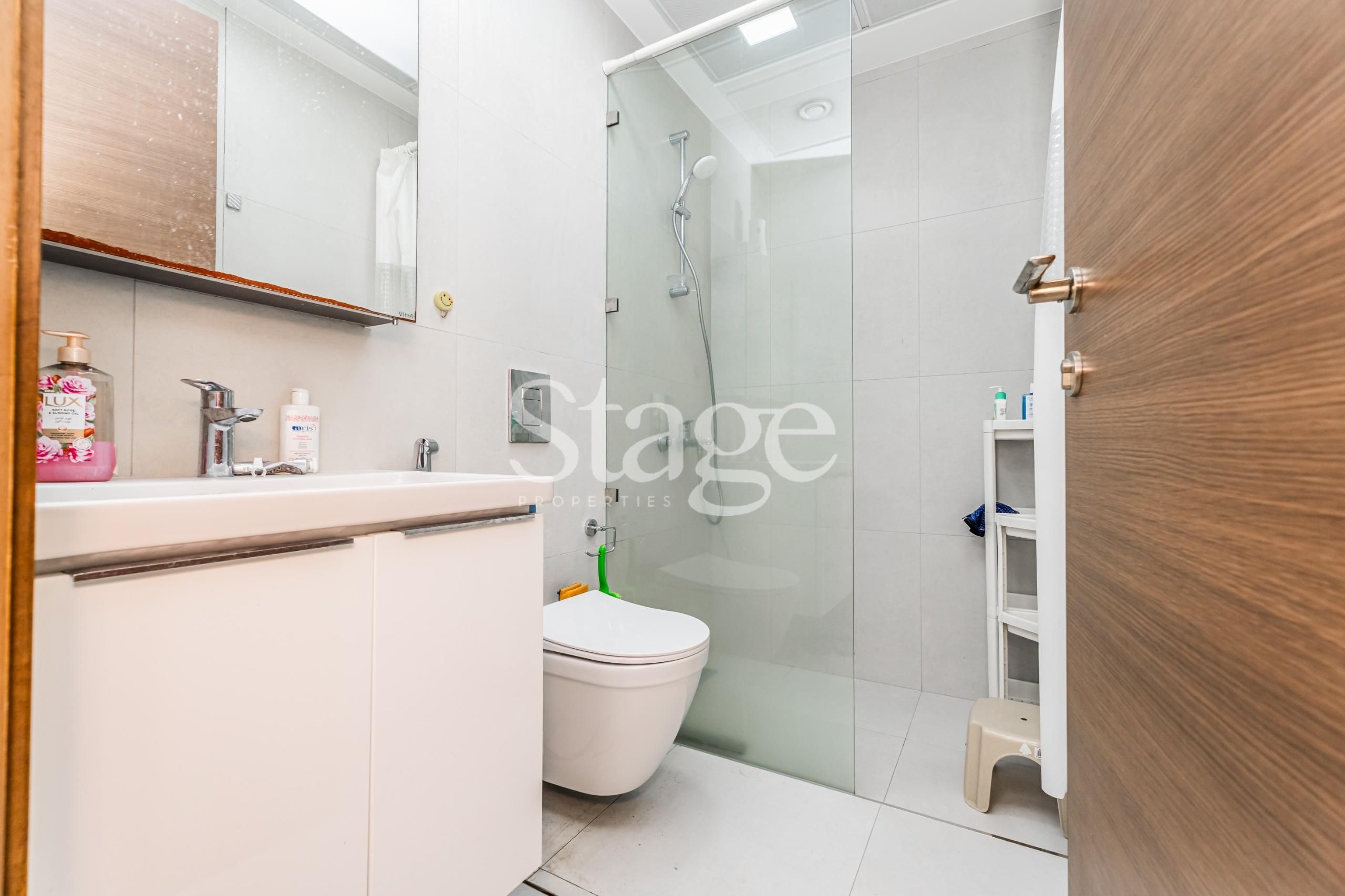 1 bedroom apartment for Rent in Al Warsan, Dubai AP9526L