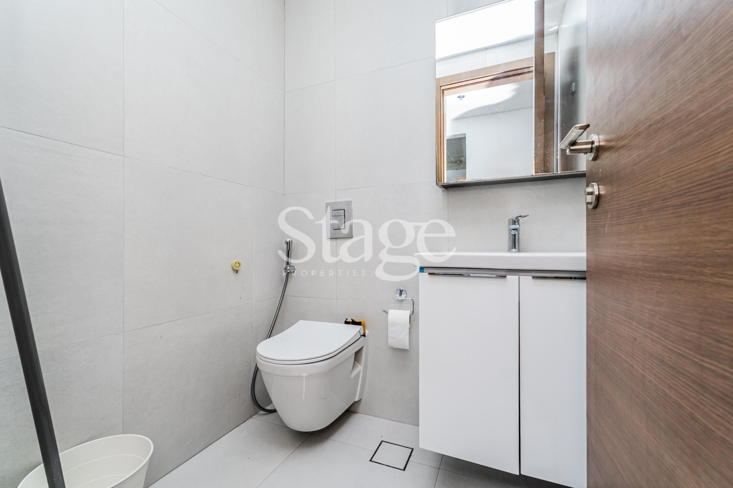 1 bedroom apartment for Rent in Al Warsan, Dubai AP9526L