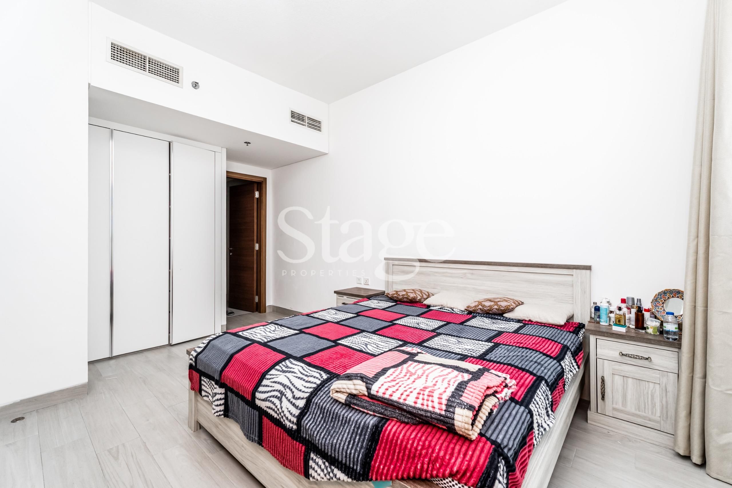 1 bedroom apartment for Rent in Al Warsan, Dubai AP9526L