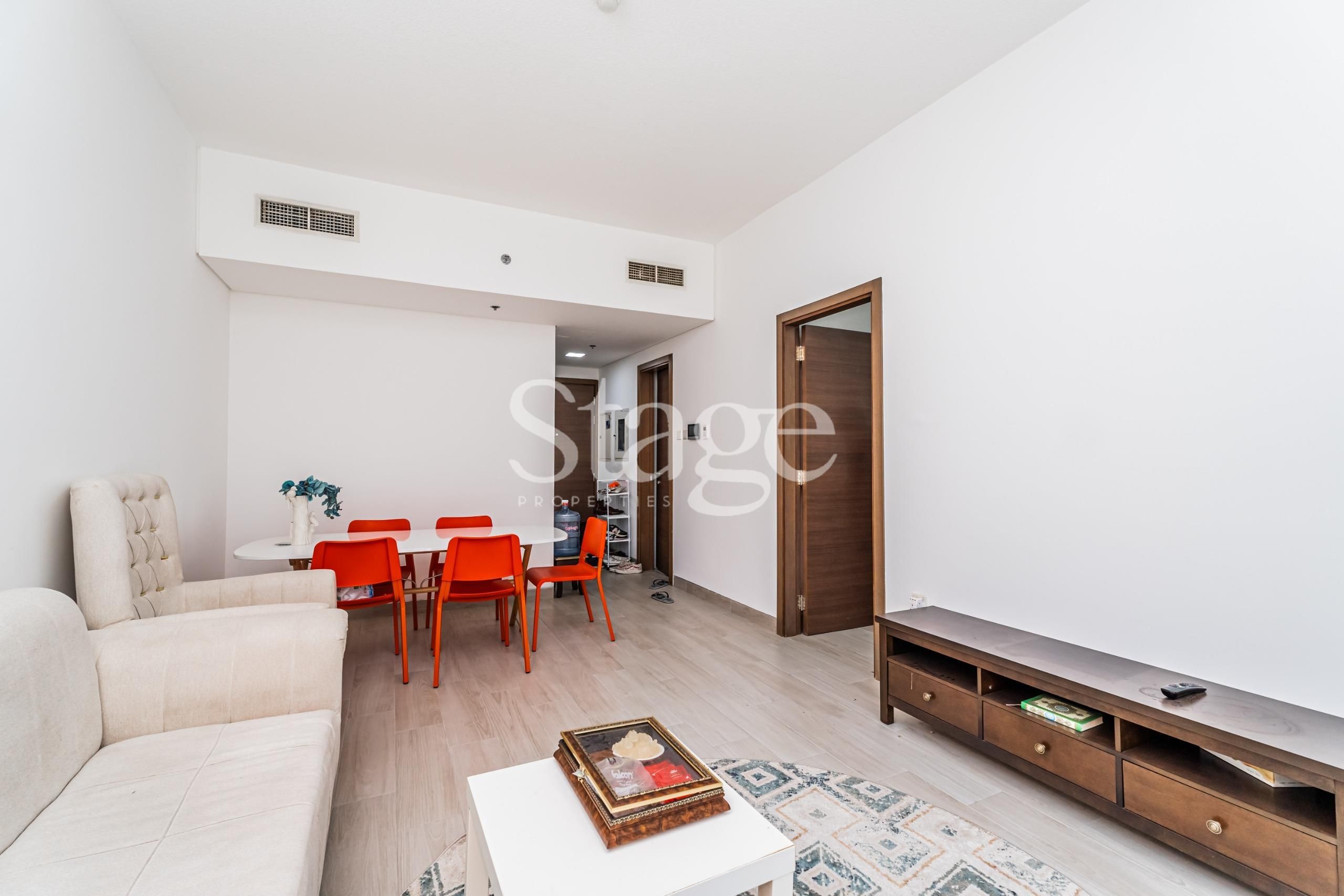 1 bedroom apartment for Rent in Al Warsan, Dubai AP9526L