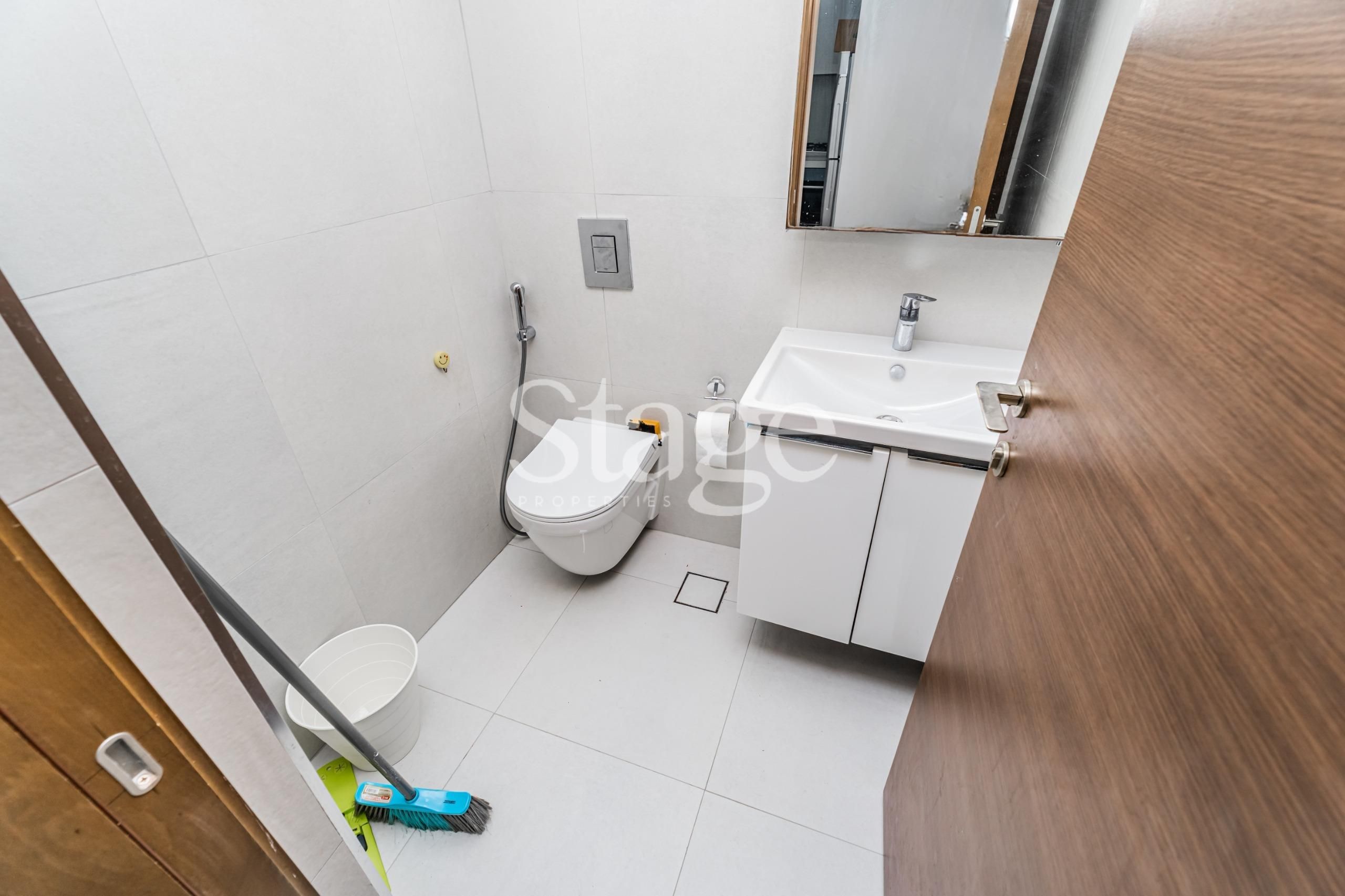 1 bedroom apartment for Rent in Al Warsan, Dubai AP9526L