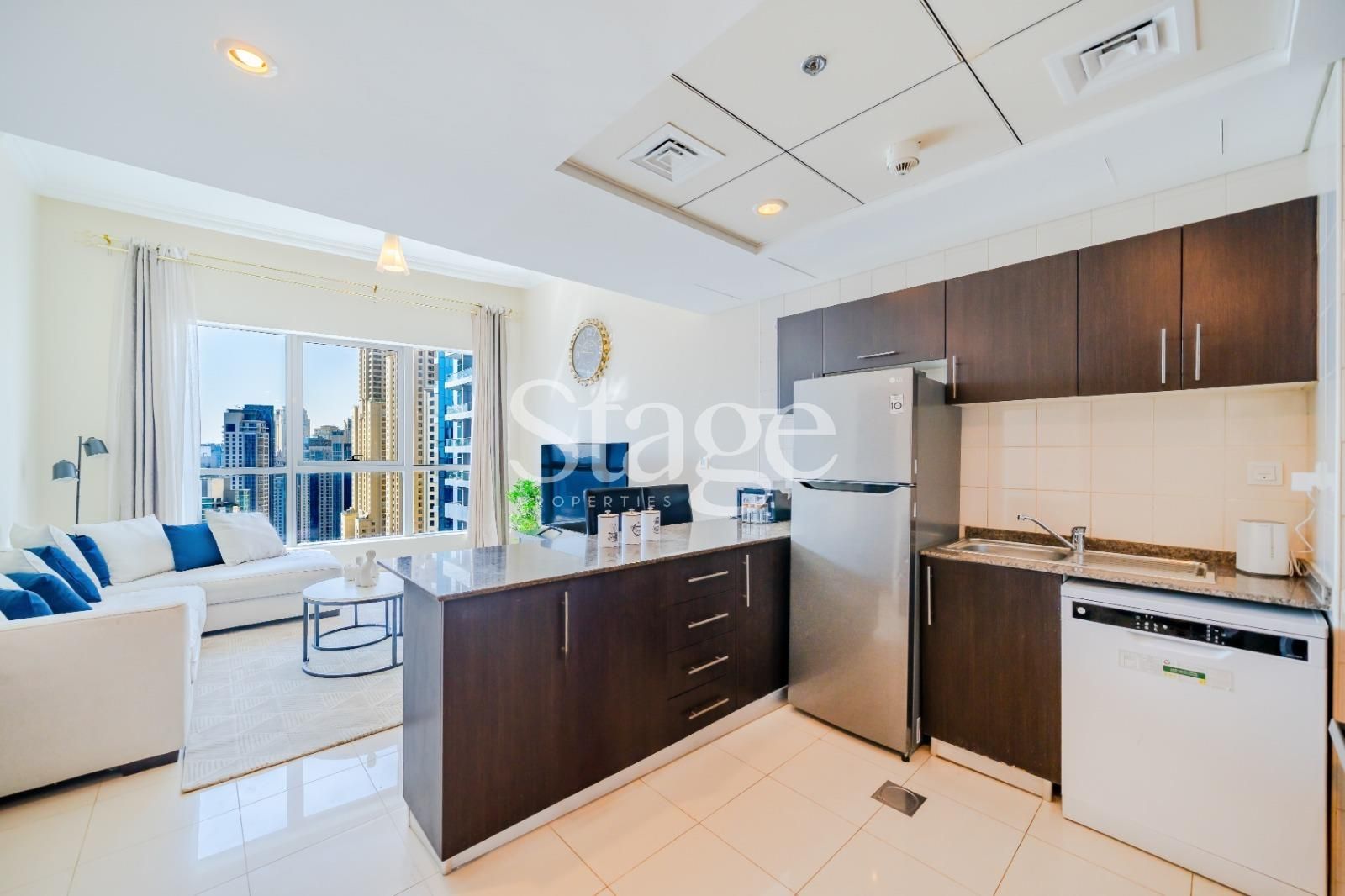 1 bedroom apartment for Rent in Dubai Marina, Dubai AP9619L