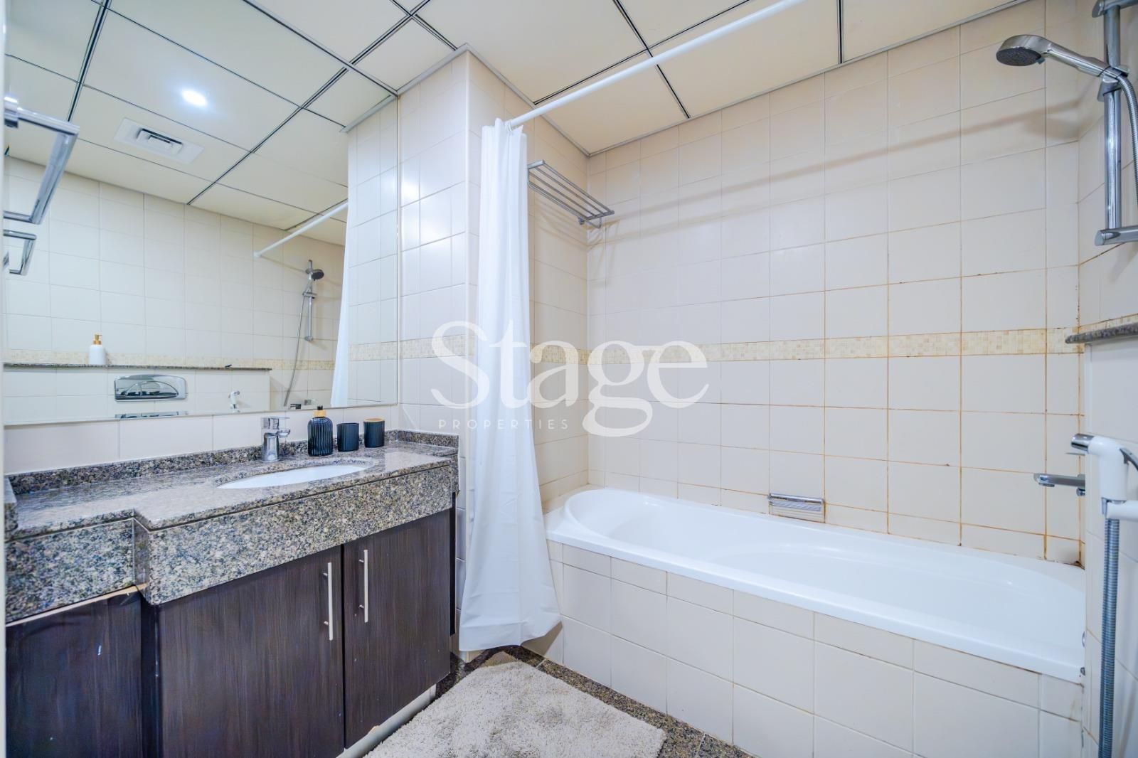 1 bedroom apartment for Rent in Dubai Marina, Dubai AP9619L