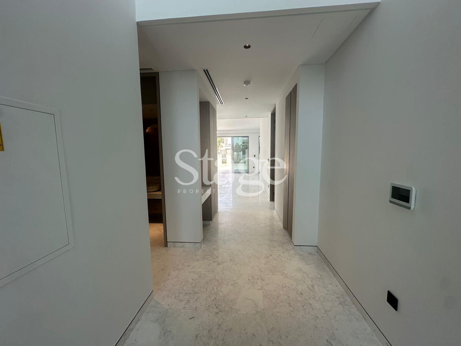 فيلا من ٥ غرف نوم للإيجار في Tilal Al Ghaf، Dubai VI7879L