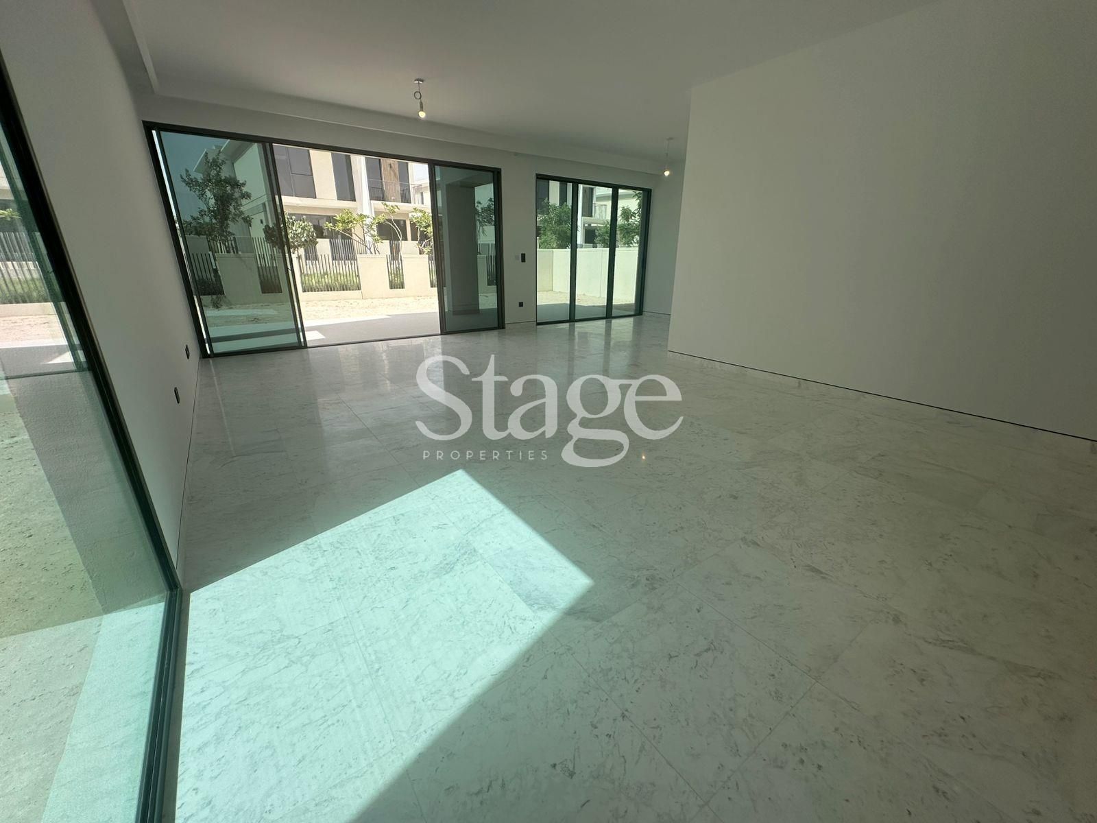 فيلا من ٥ غرف نوم للإيجار في Tilal Al Ghaf، Dubai VI7879L