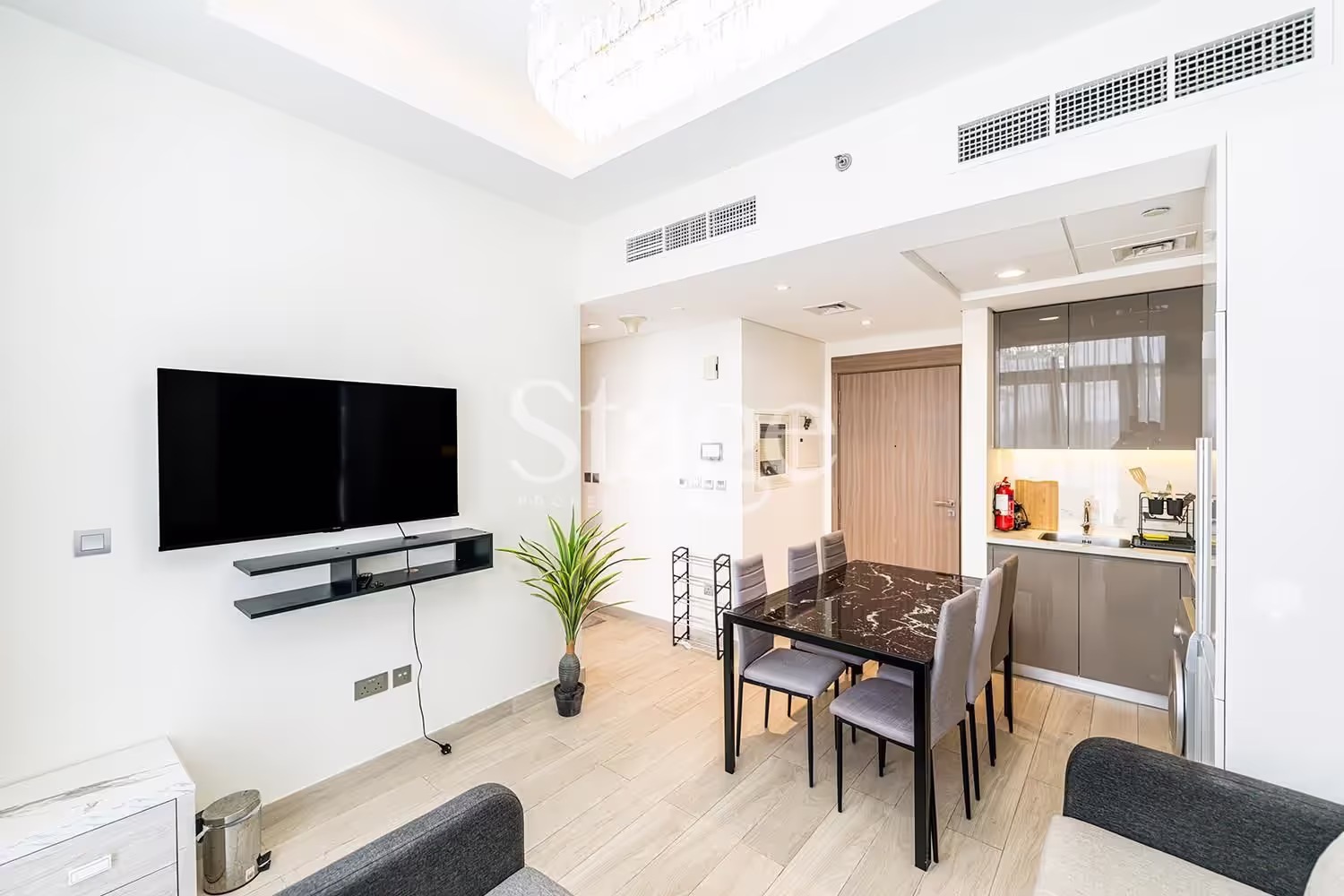 Spacious 1BR | Fully Furnished | Prime Location