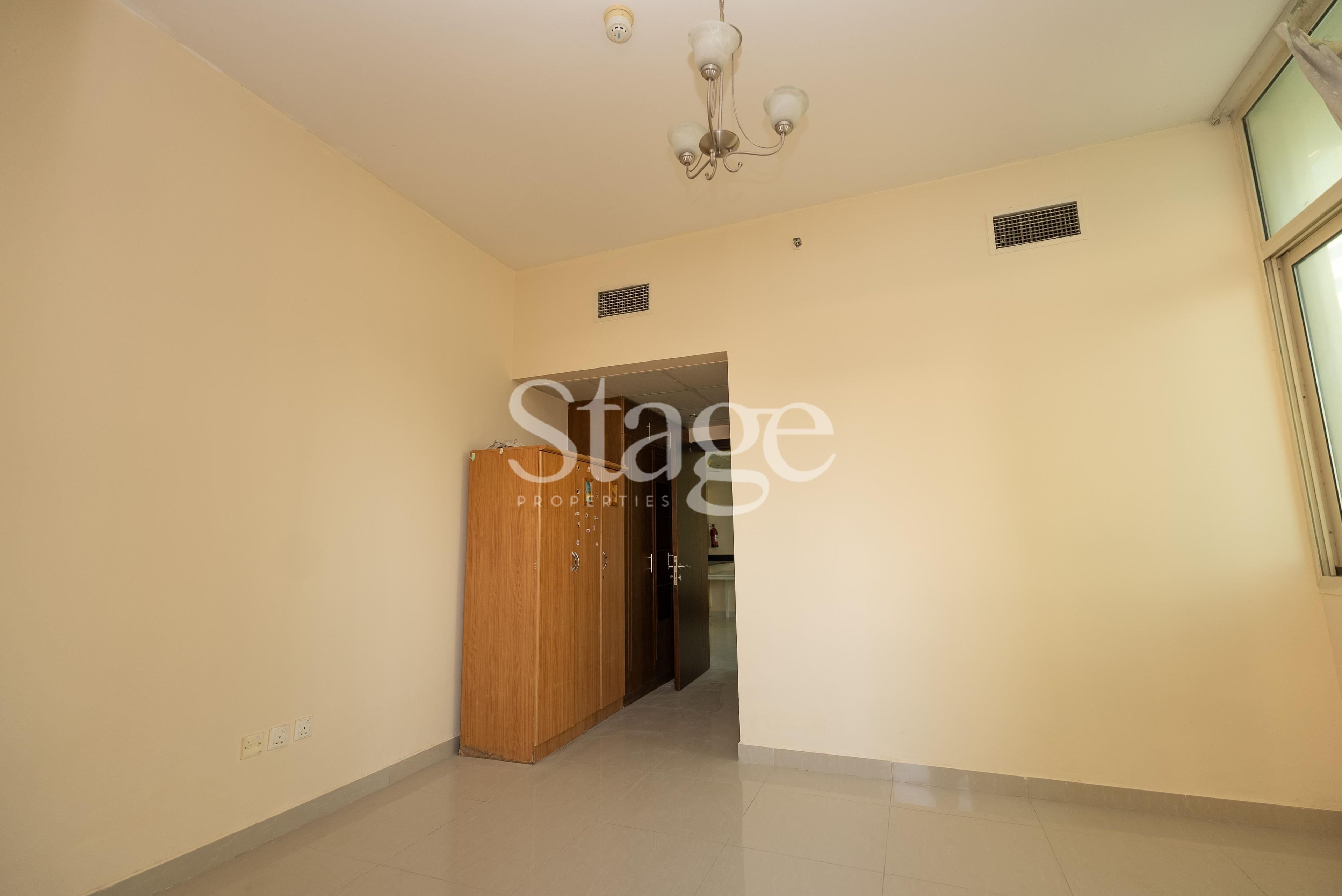 1 bedroom apartment for Rent in Dubai Sports City, Dubai AP8591L