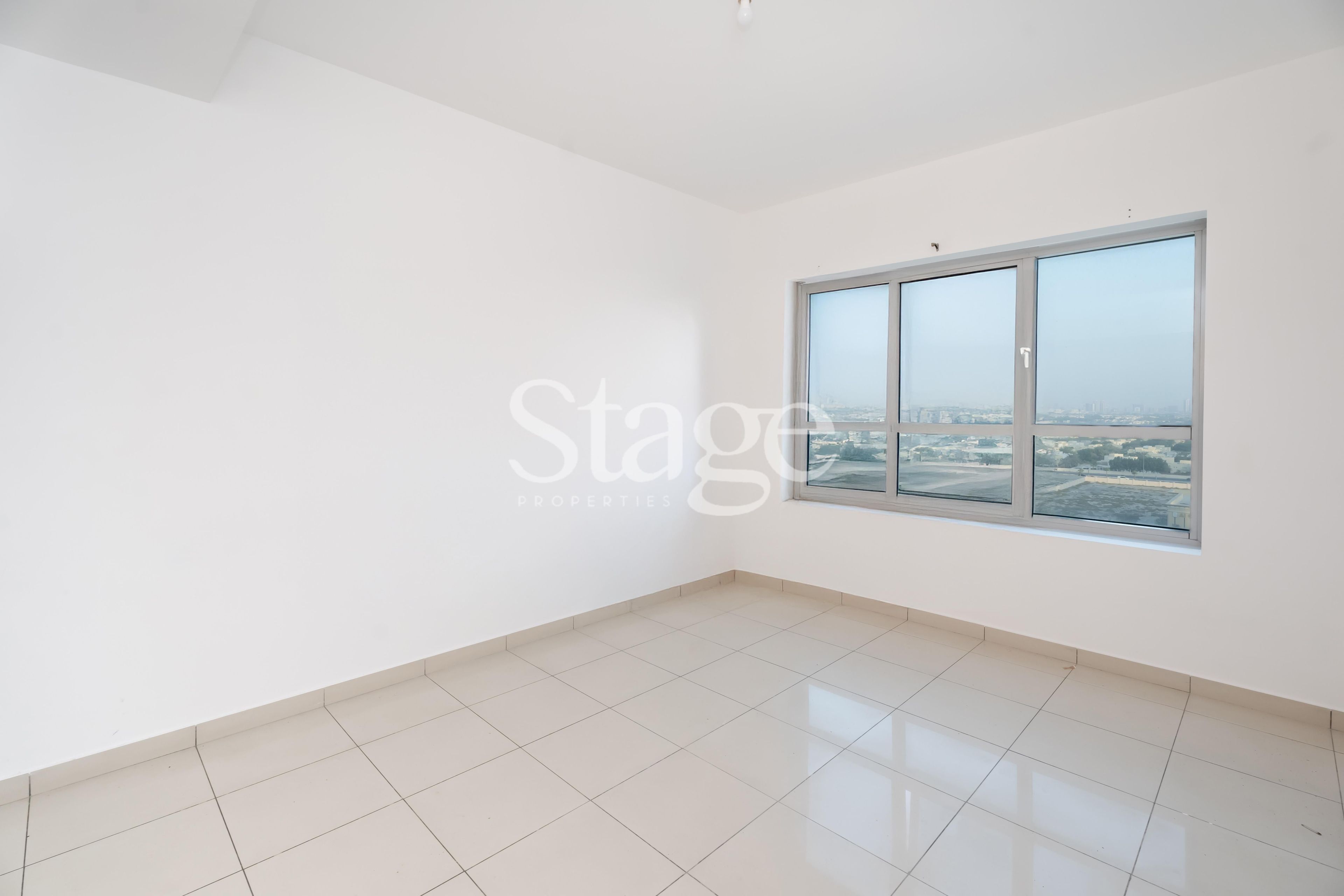1 bedroom apartment for Sale in Jumeirah Lake Towers, Dubai AP7419S