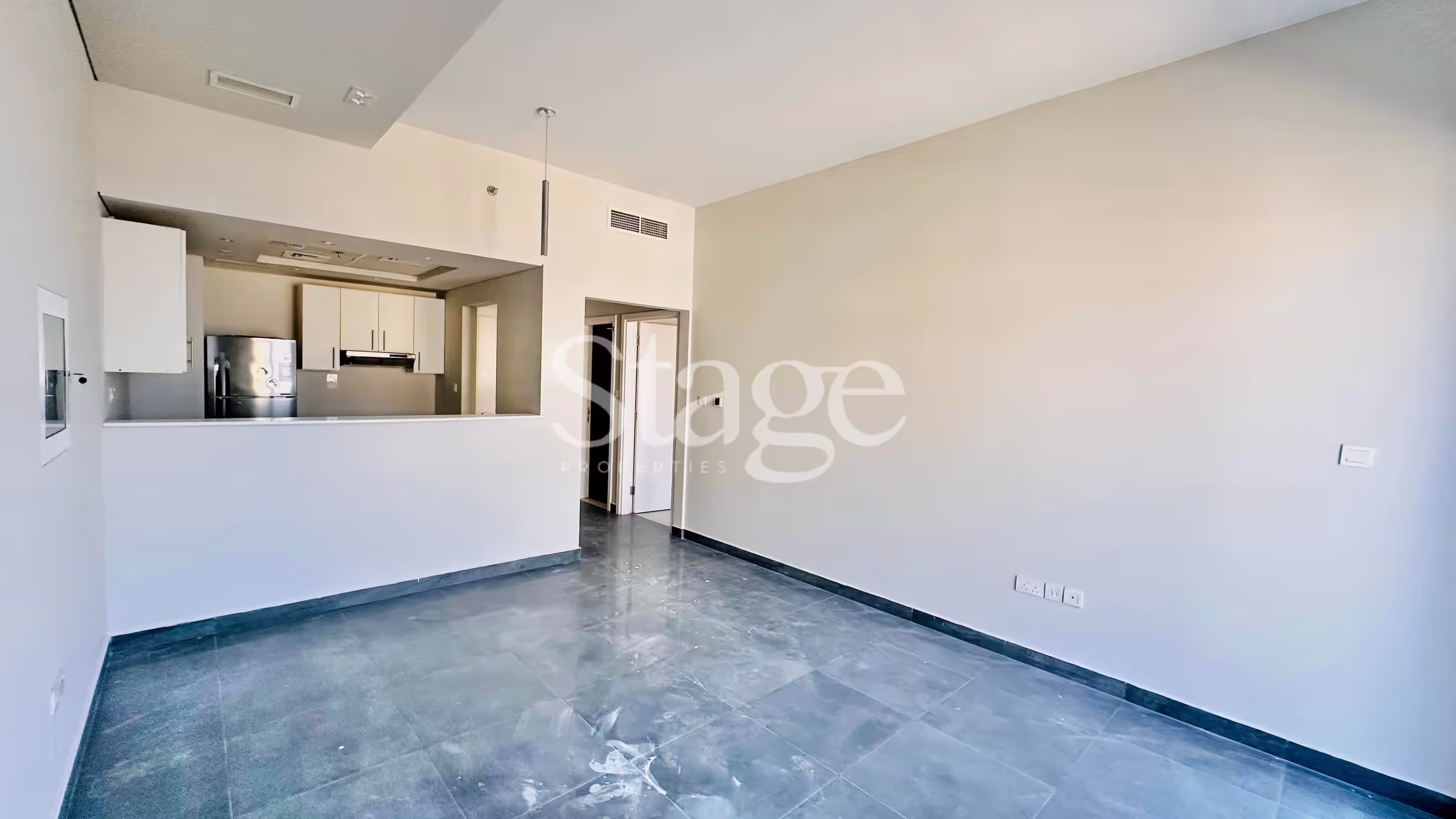 Spacious 1-Bedroom with Balcony | Villa View