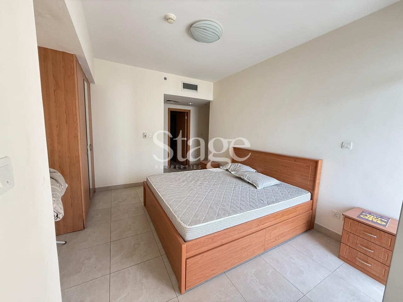 2 bedrooms apartment for Rent in Jumeirah Lake Towers, Dubai AP8145L