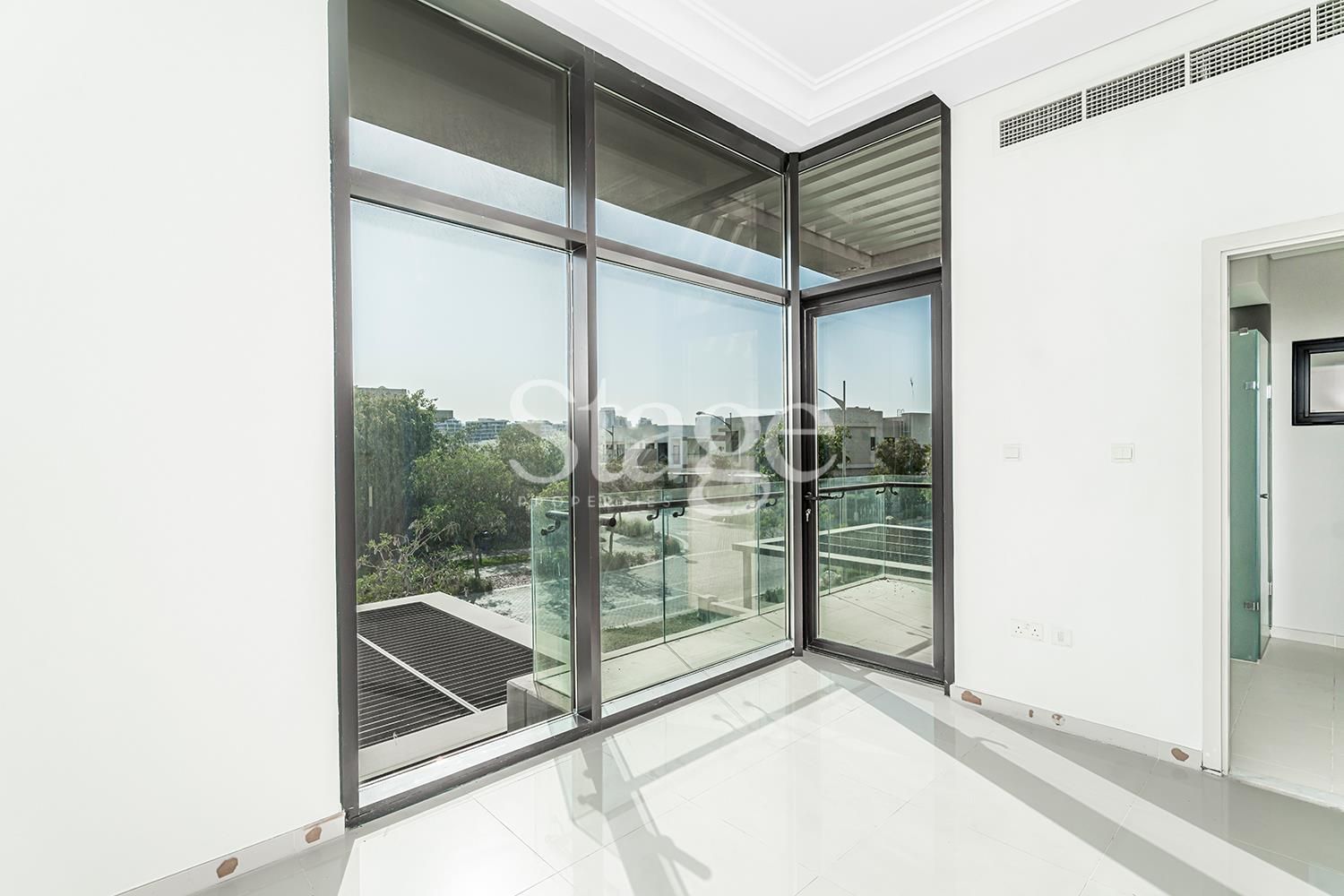 3 bedrooms Townhouse for Sale in DAMAC Hills, Dubai TH7831S