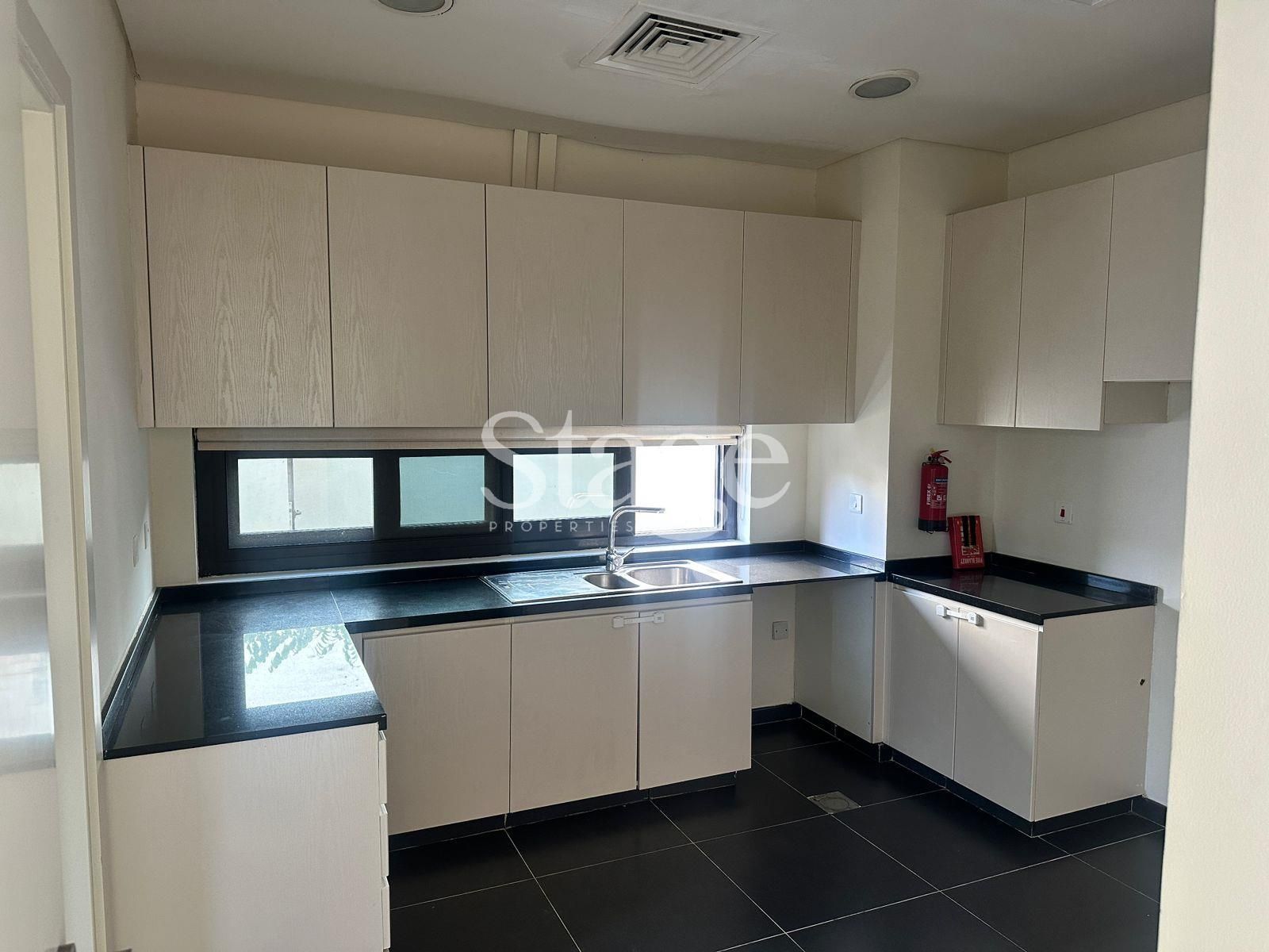 3 bedrooms Townhouse for Rent in DAMAC Hills, Dubai TH8744L