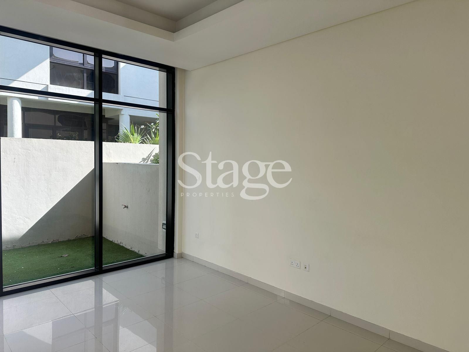 3 bedrooms Townhouse for Rent in DAMAC Hills, Dubai TH8744L
