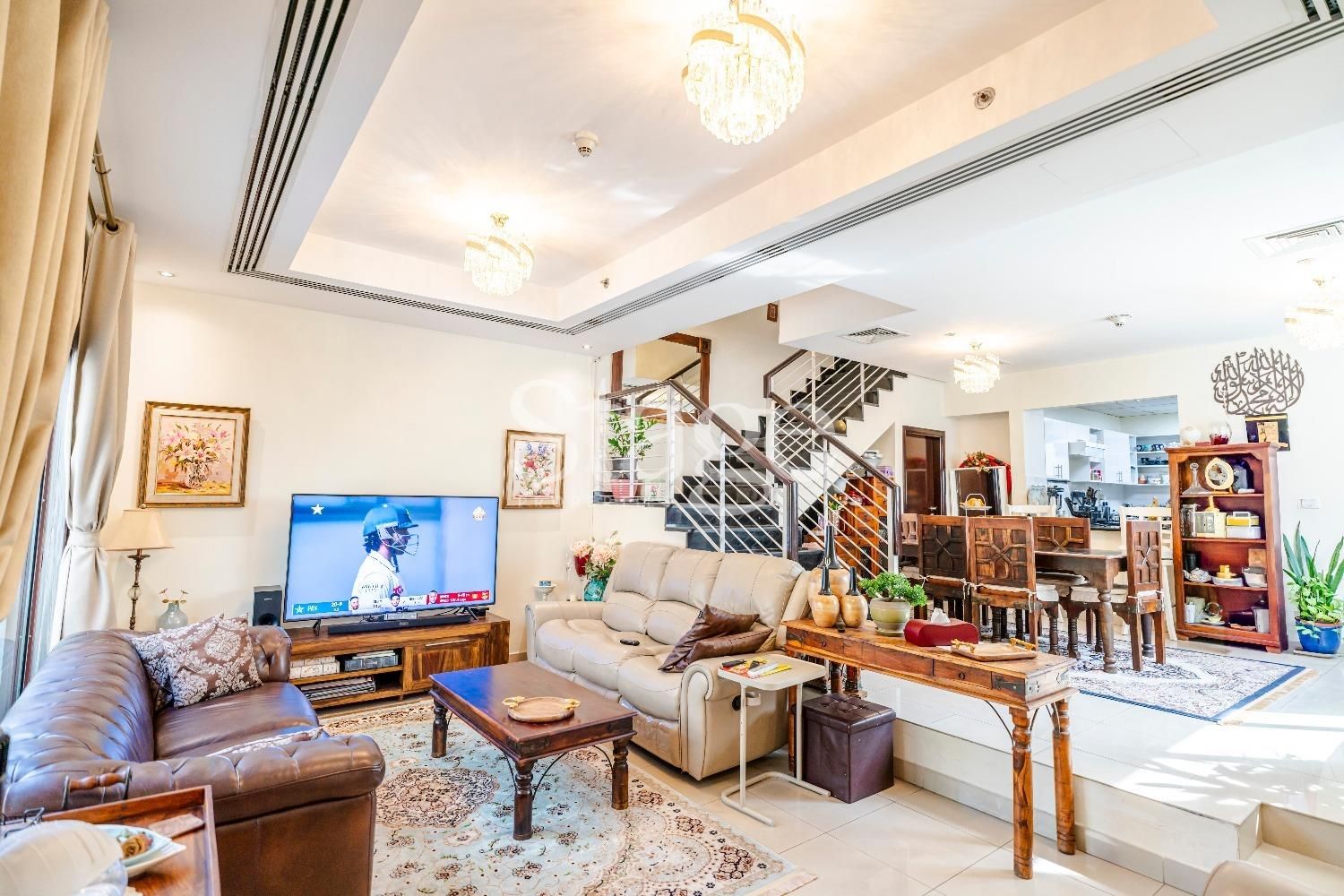 4 bedrooms Villas for Sale in Jumeirah Village Circle, Dubai VI7592S