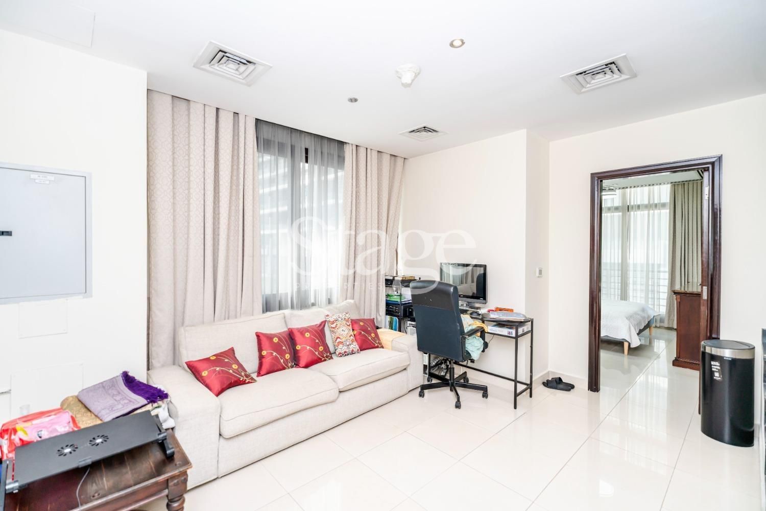 4 bedrooms Villas for Sale in Jumeirah Village Circle, Dubai VI7592S