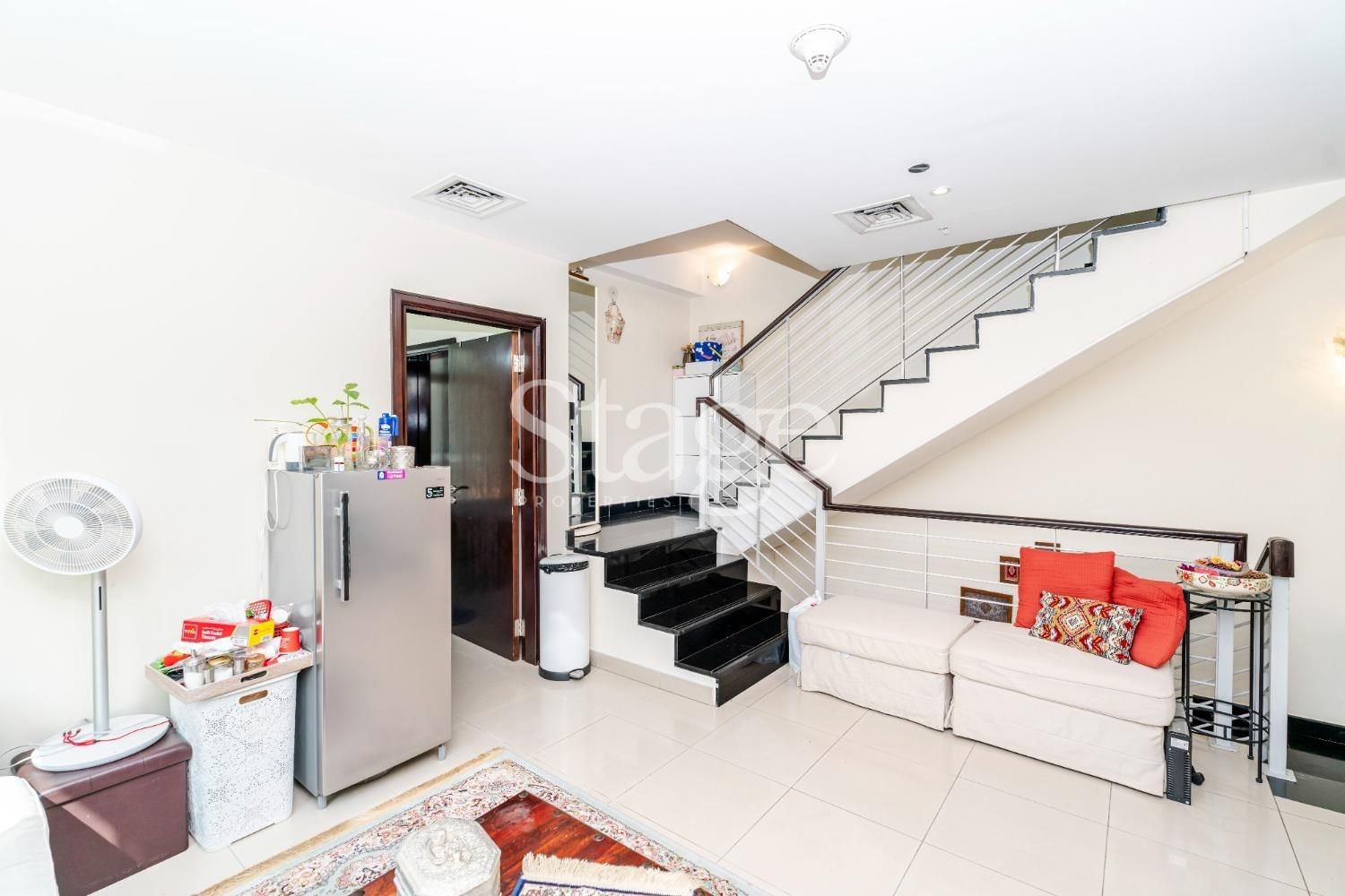 4 bedrooms Villas for Sale in Jumeirah Village Circle, Dubai VI7592S