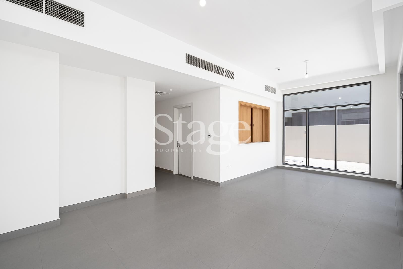 4 bedrooms Townhouse for Rent in Dubai South (Dubai World Central), Dubai TH7986L