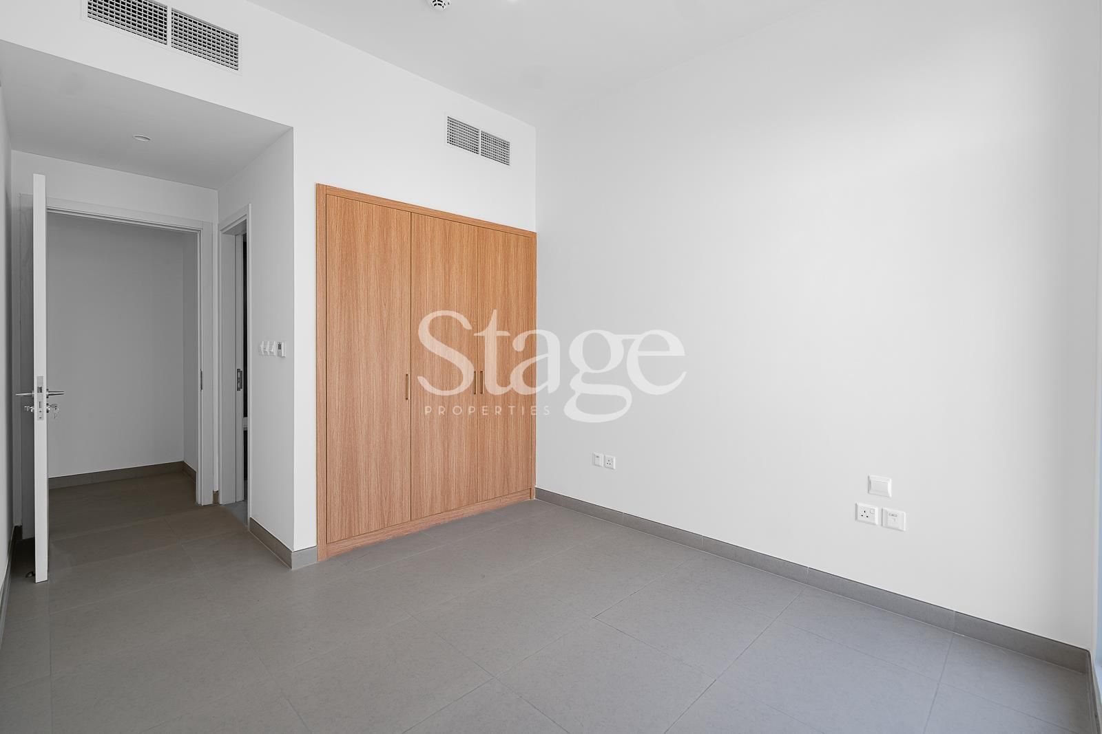 4 bedrooms Townhouse for Rent in Dubai South (Dubai World Central), Dubai TH7986L