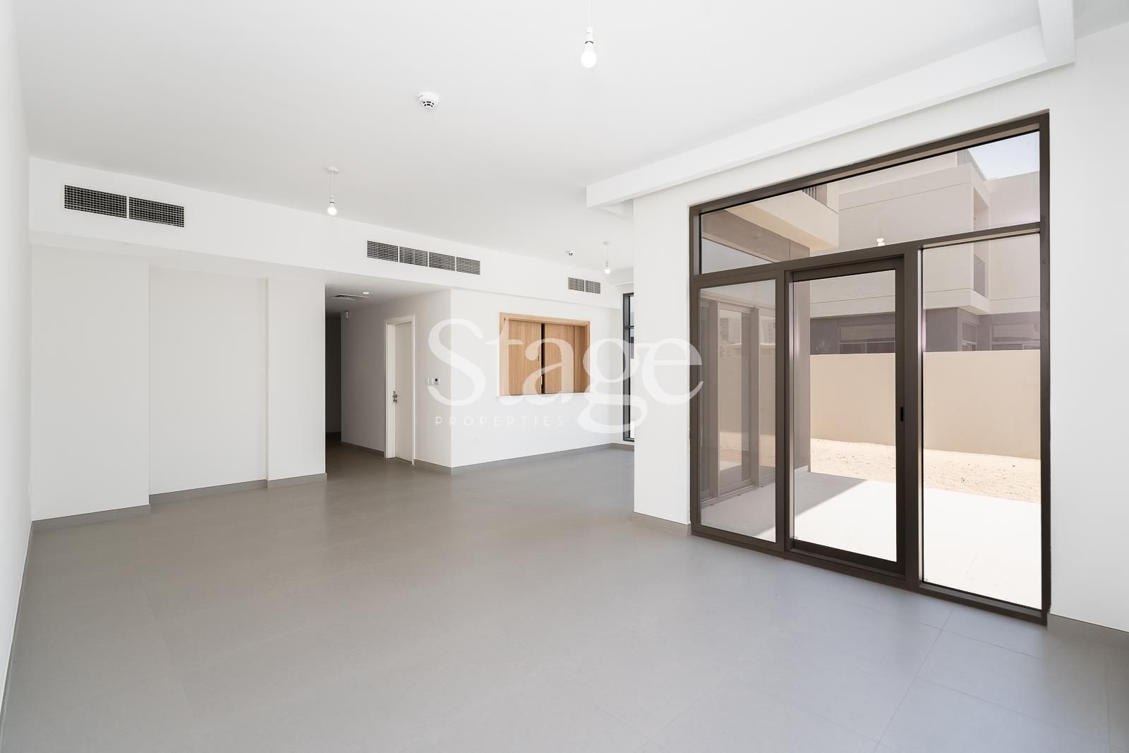 4 bedrooms Townhouse for Rent in Dubai South (Dubai World Central), Dubai TH7986L