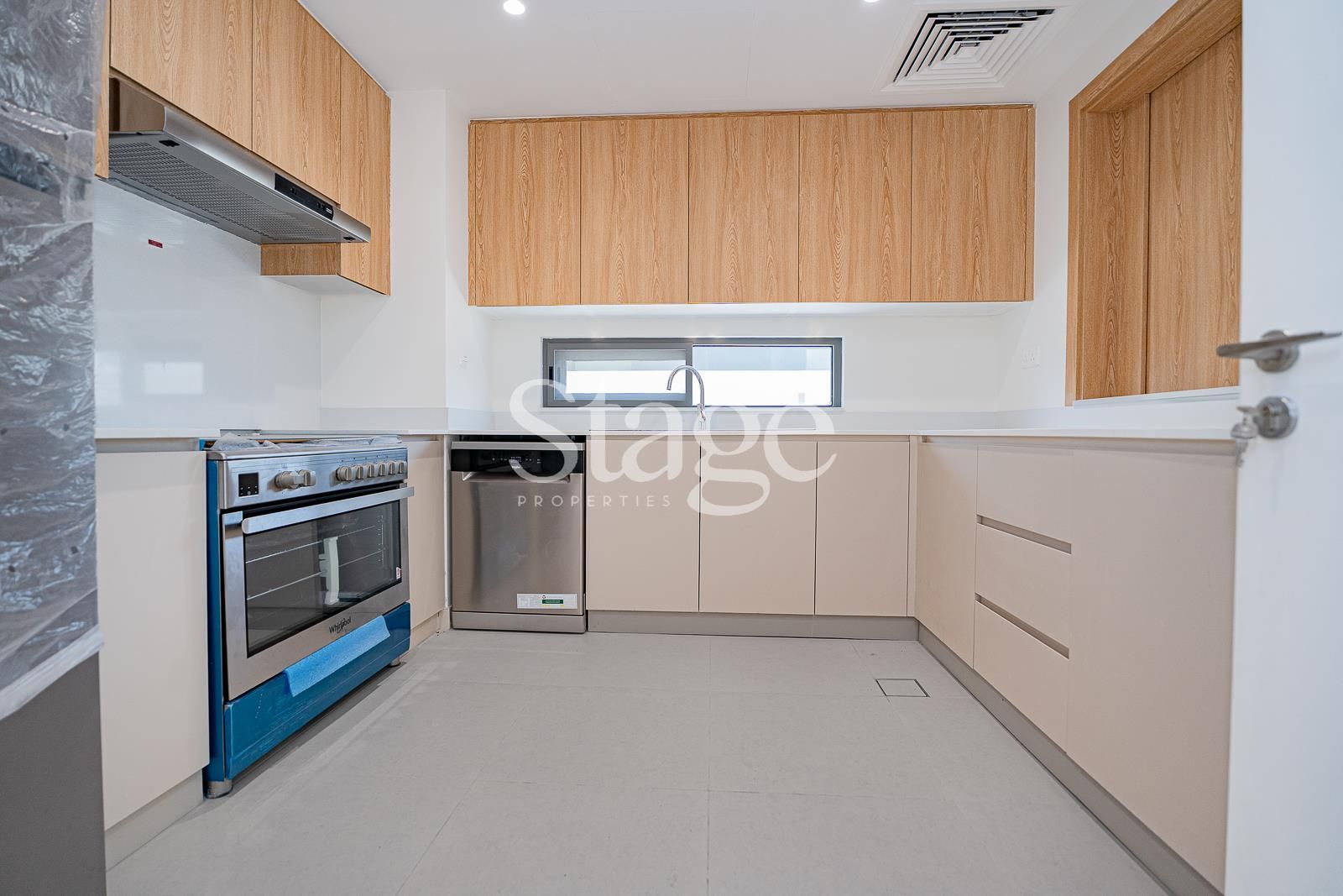 4 bedrooms Townhouse for Rent in Dubai South (Dubai World Central), Dubai TH7986L