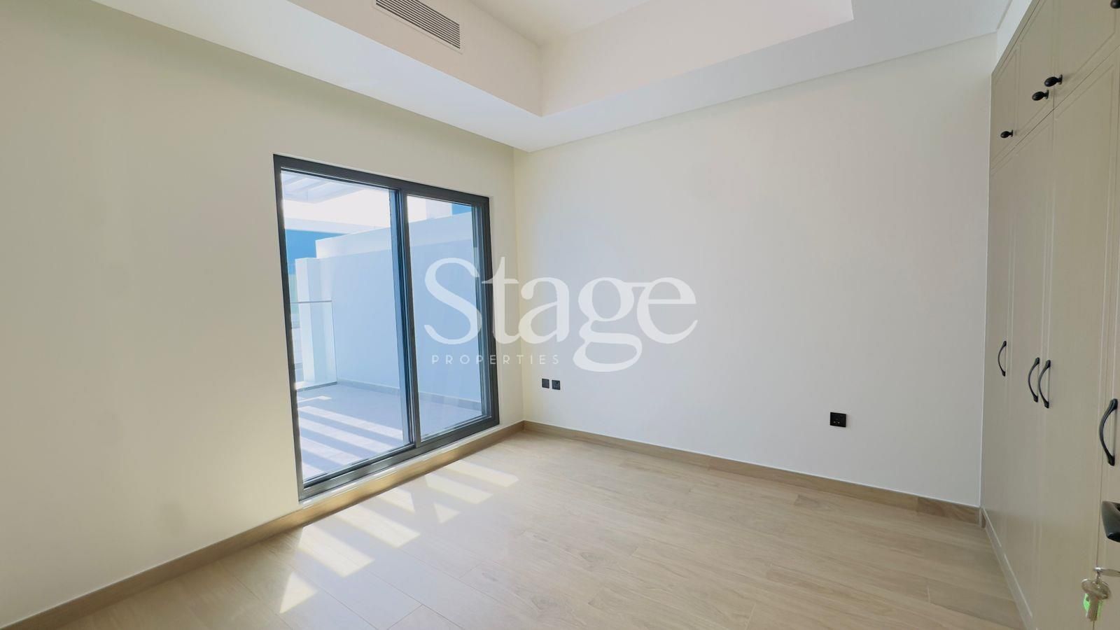 تاون هاوس من ٤ غرف نوم للبيع في Damac Lagoons، Dubai TH10019S