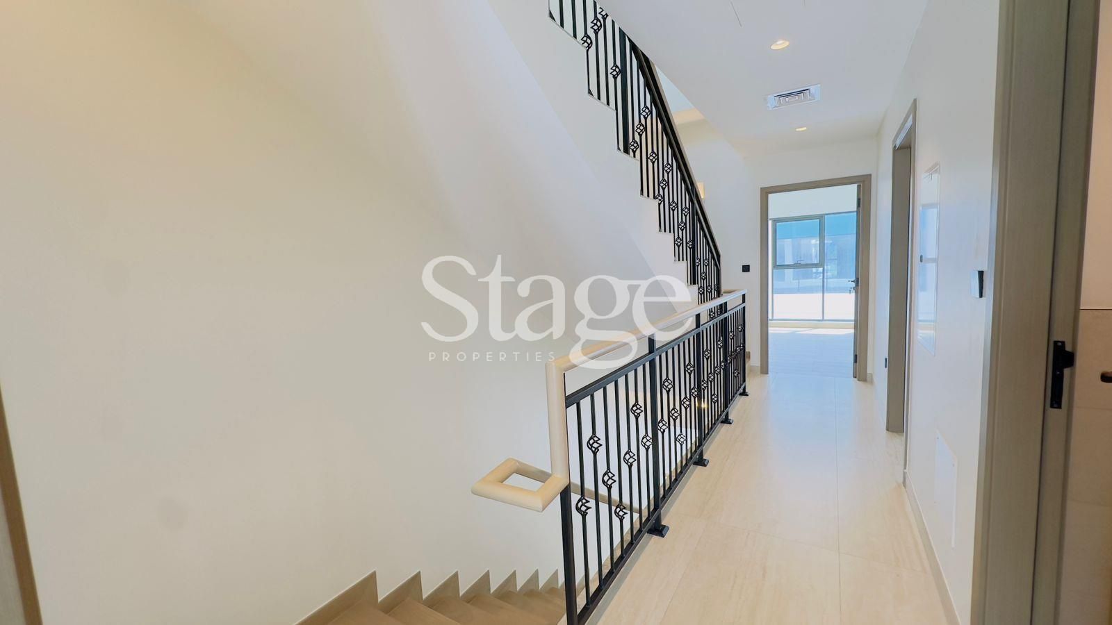 تاون هاوس من ٤ غرف نوم للبيع في Damac Lagoons، Dubai TH10019S