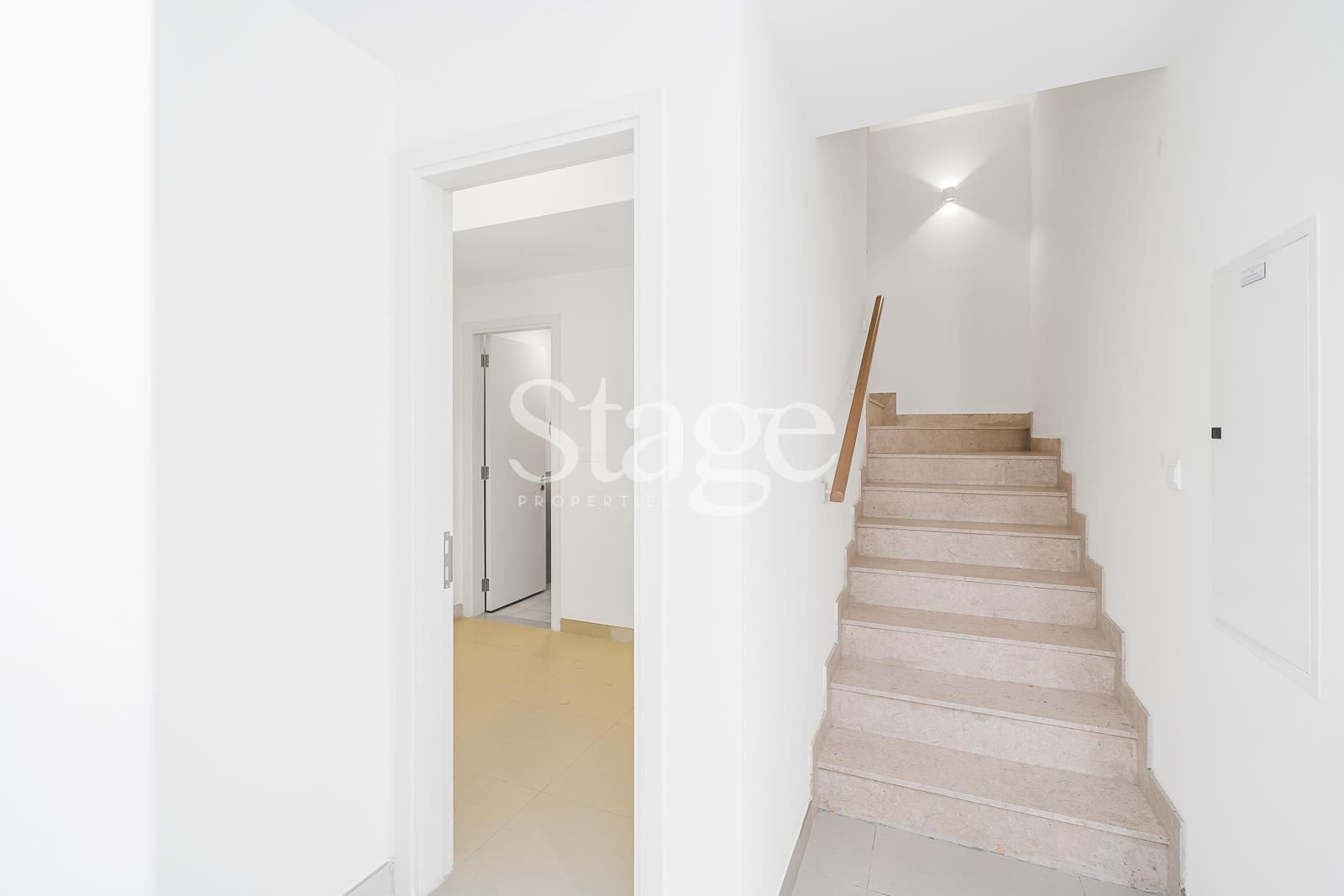 5 bedrooms common for Rent in Dubai South (Dubai World Central), Dubai VI8090L