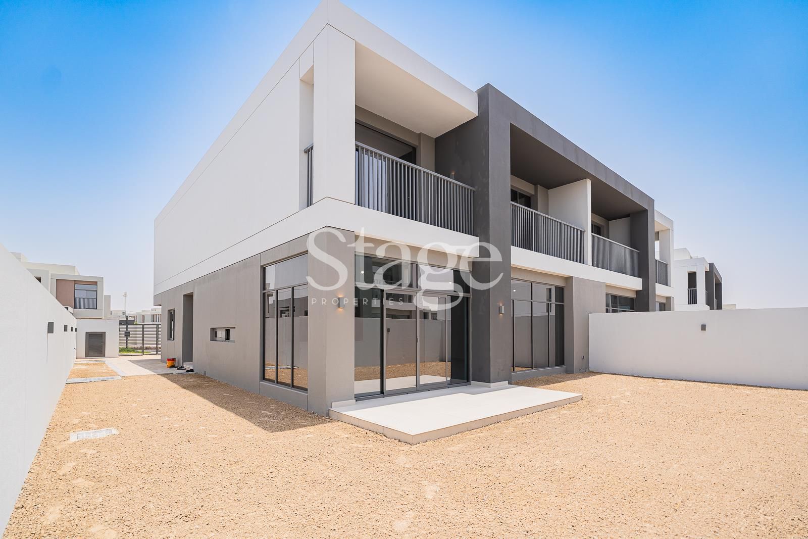 5 bedrooms common for Rent in Dubai South (Dubai World Central), Dubai VI8090L