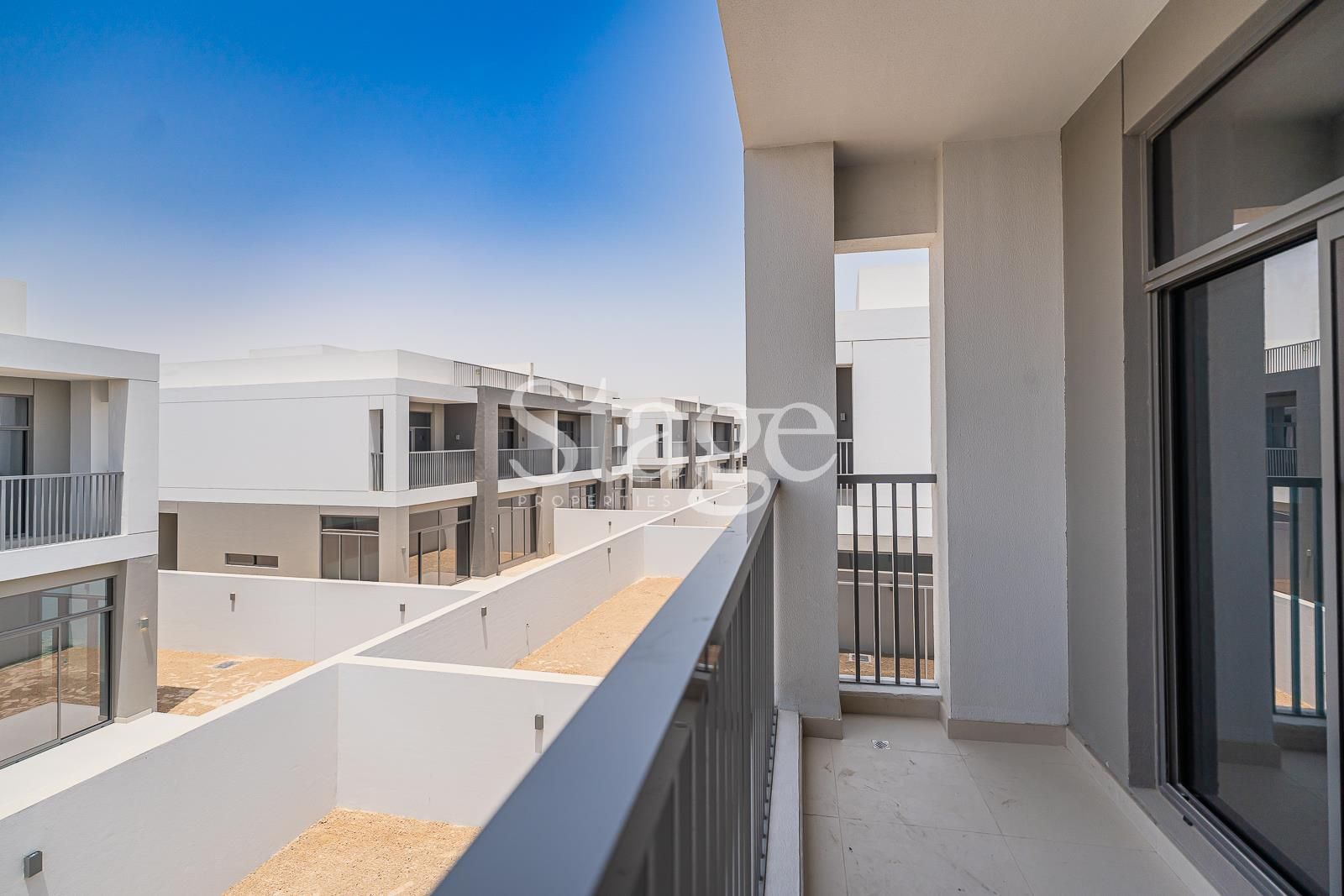 5 bedrooms common for Rent in Dubai South (Dubai World Central), Dubai VI8090L