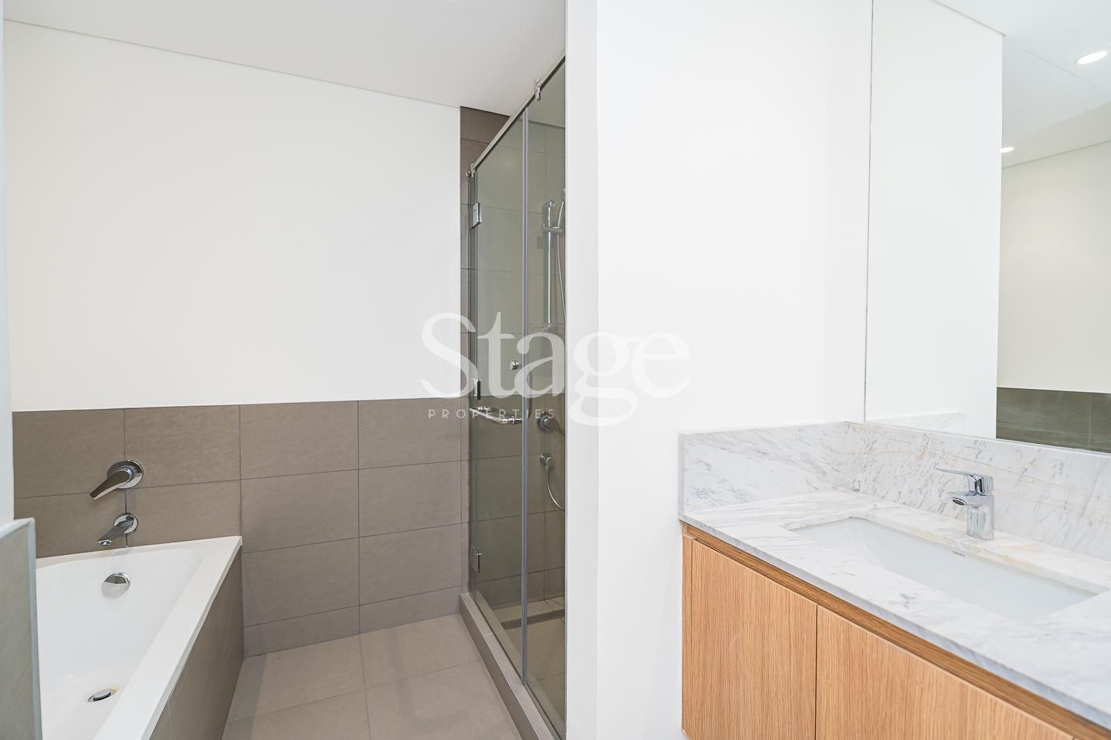 5 bedrooms common for Rent in Dubai South (Dubai World Central), Dubai VI8090L