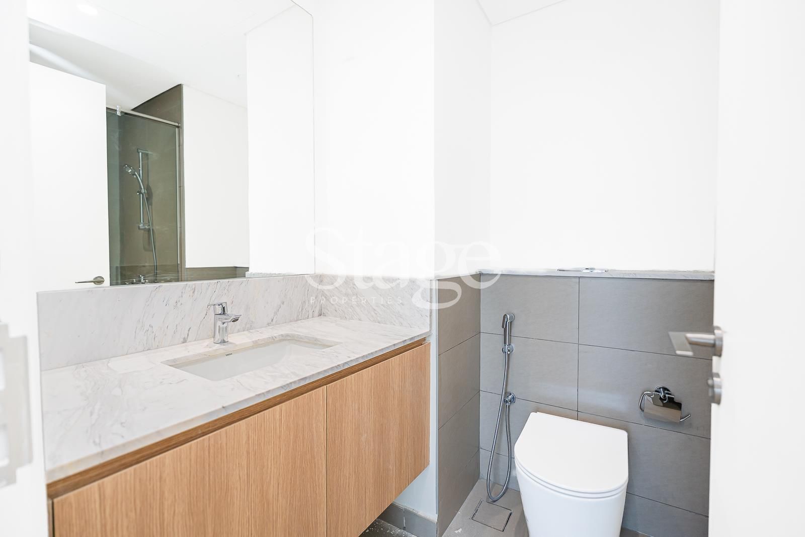 5 bedrooms common for Rent in Dubai South (Dubai World Central), Dubai VI8090L