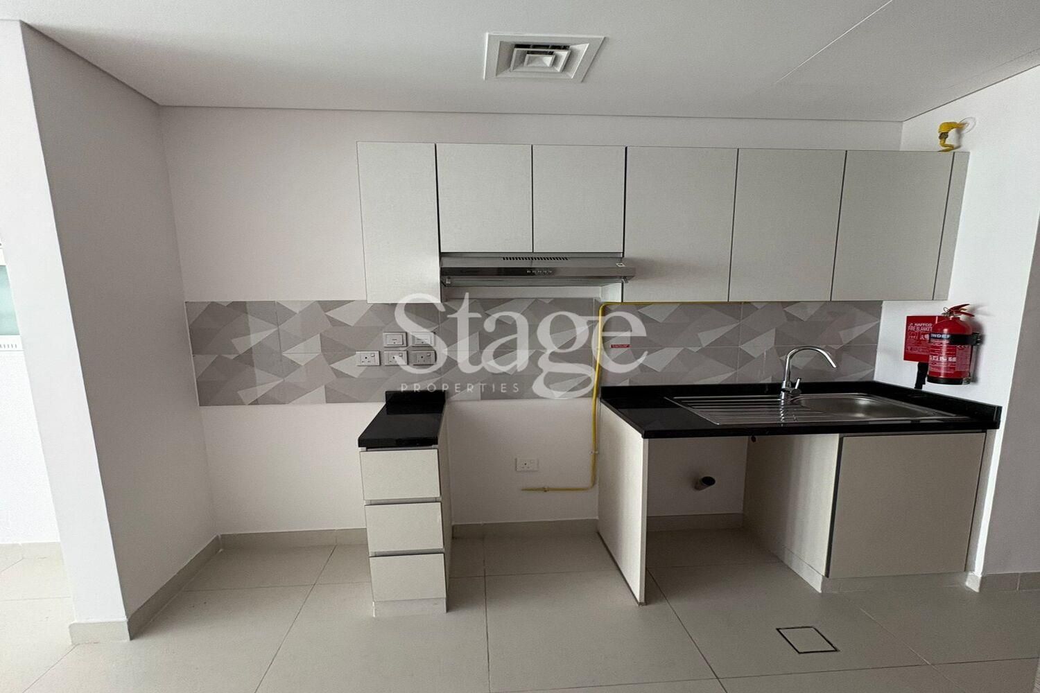 Studio for Rent in Al Jaddaf, Dubai AP10073L