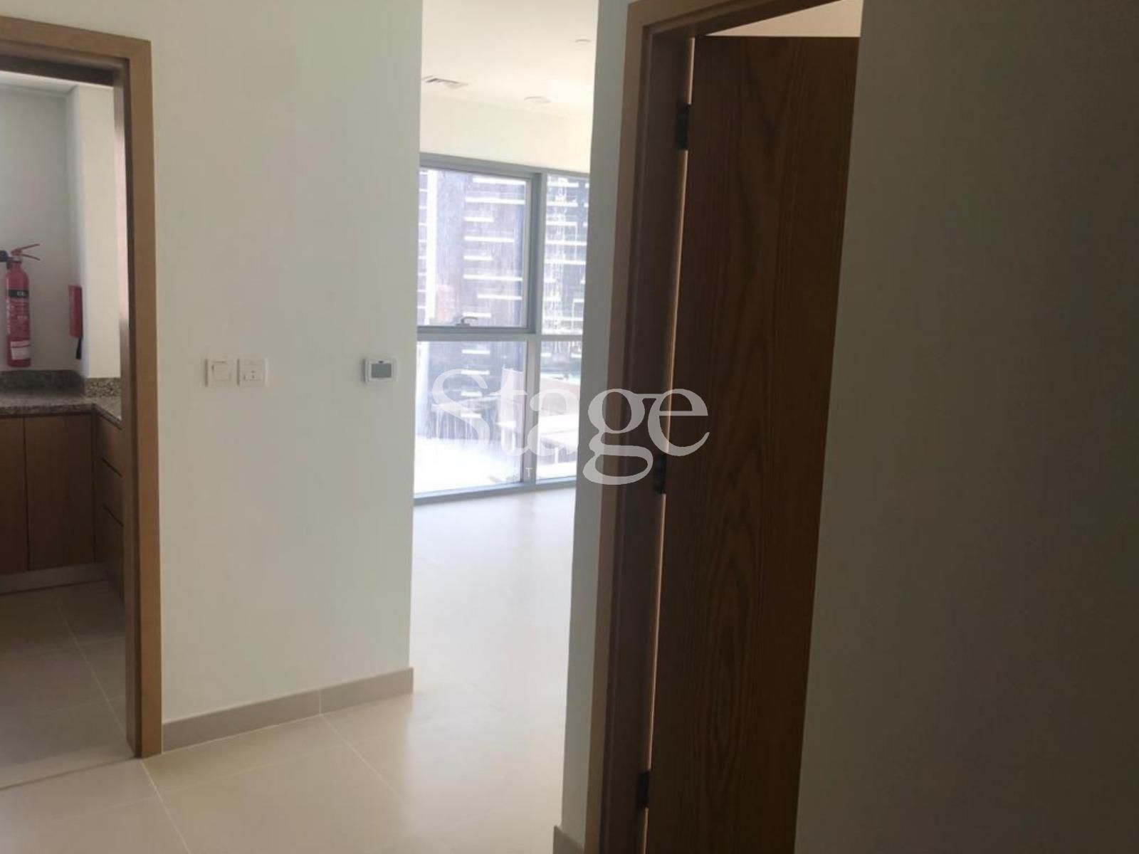 شقة من غرفة نوم للبيع في Downtown Dubai، Dubai AP7962S