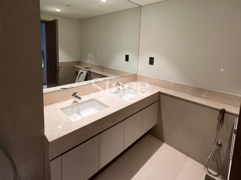 شقة من غرفتي نوم للإيجار في Downtown Dubai، Dubai AP7502L