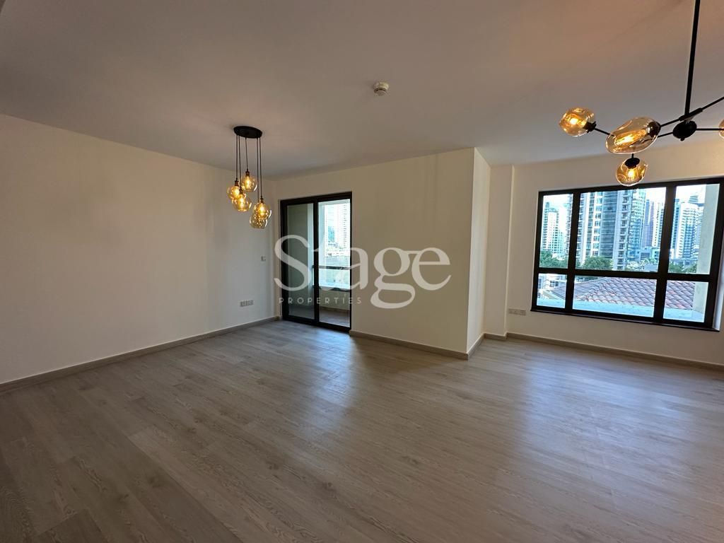 2 bedrooms apartment for Sale in Jumeirah Beach Residence, Dubai AP9710S