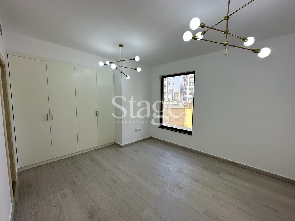2 bedrooms apartment for Sale in Jumeirah Beach Residence, Dubai AP9710S