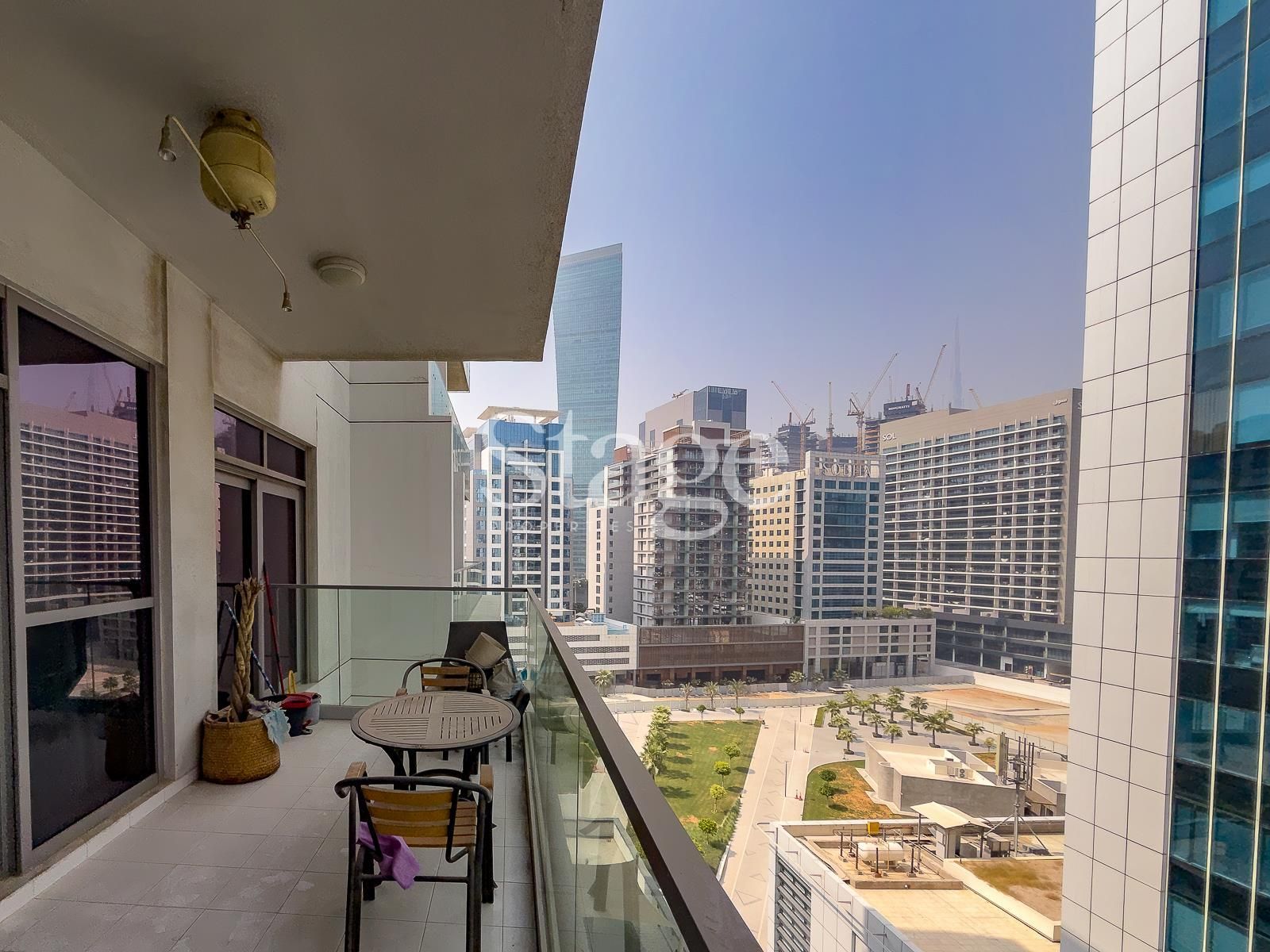 1 bedroom apartment for Rent in Business Bay, Dubai AP10024L