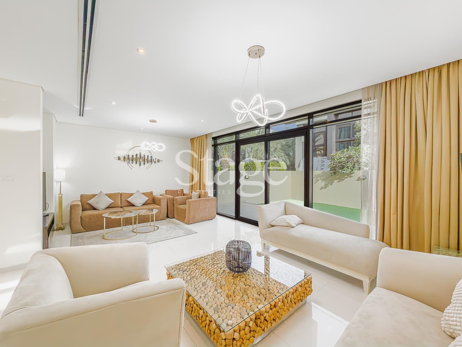 3 bedrooms Twin Villas for Rent in DAMAC Hills, Dubai VI8941L