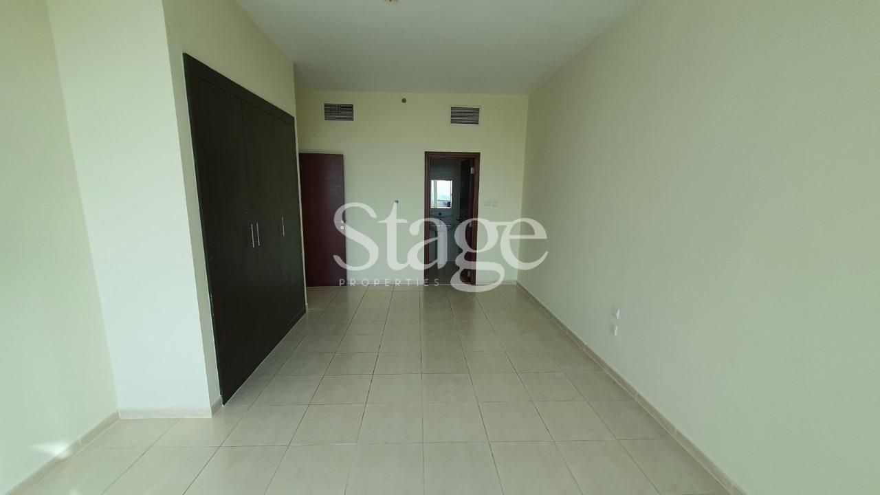 2 bedrooms apartment for Rent in Dubai Sports City, Dubai AP7439L
