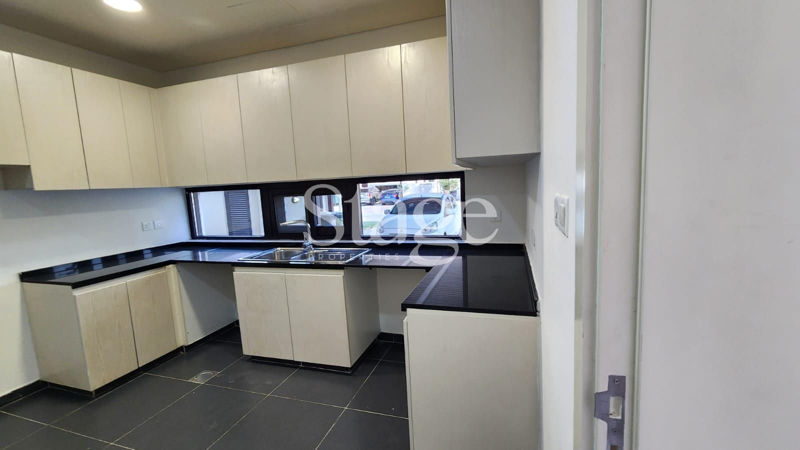 3 bedrooms Townhouse for Rent in DAMAC Hills, Dubai TH7635L